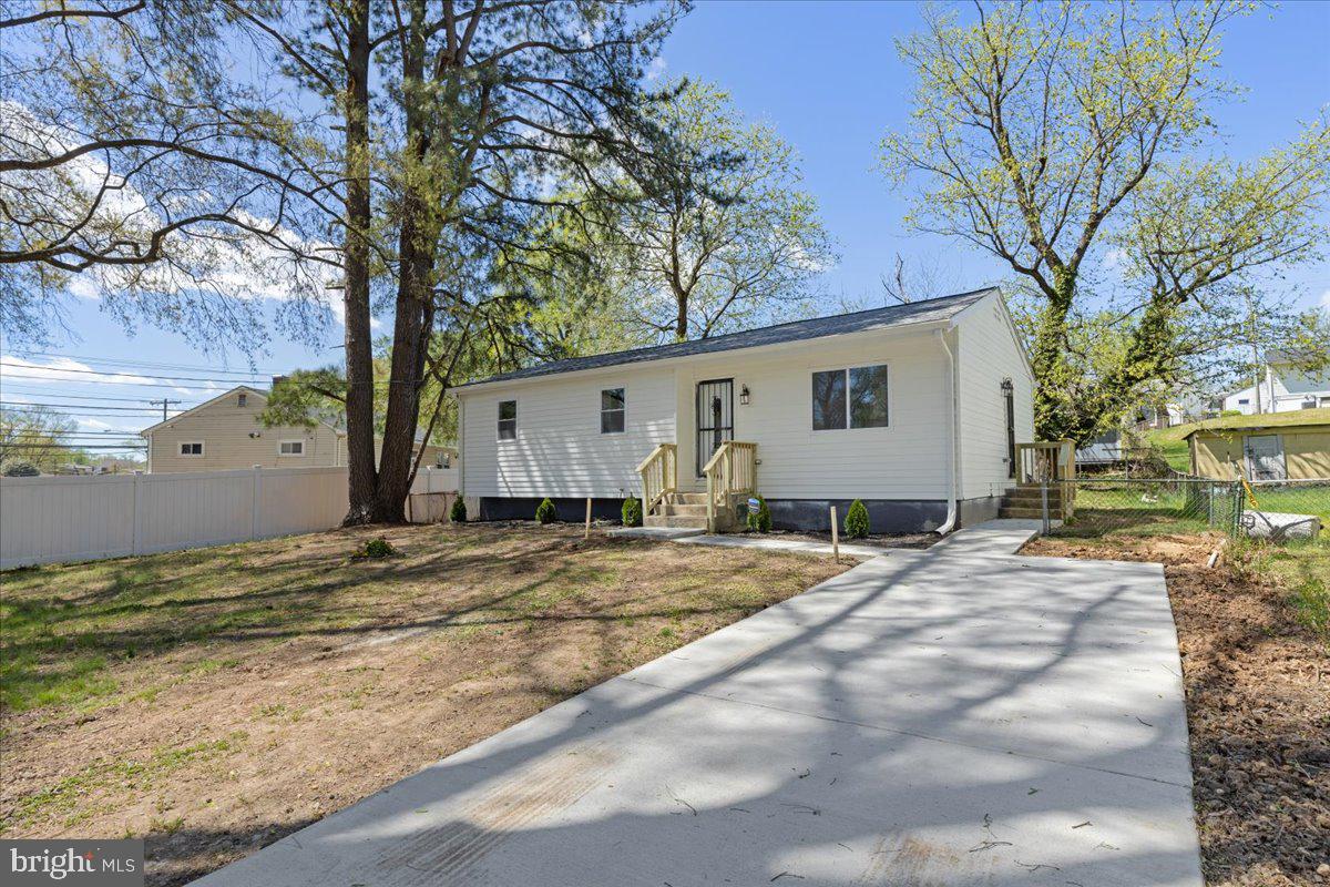 PEPPER MILL VILLAGE - Residential