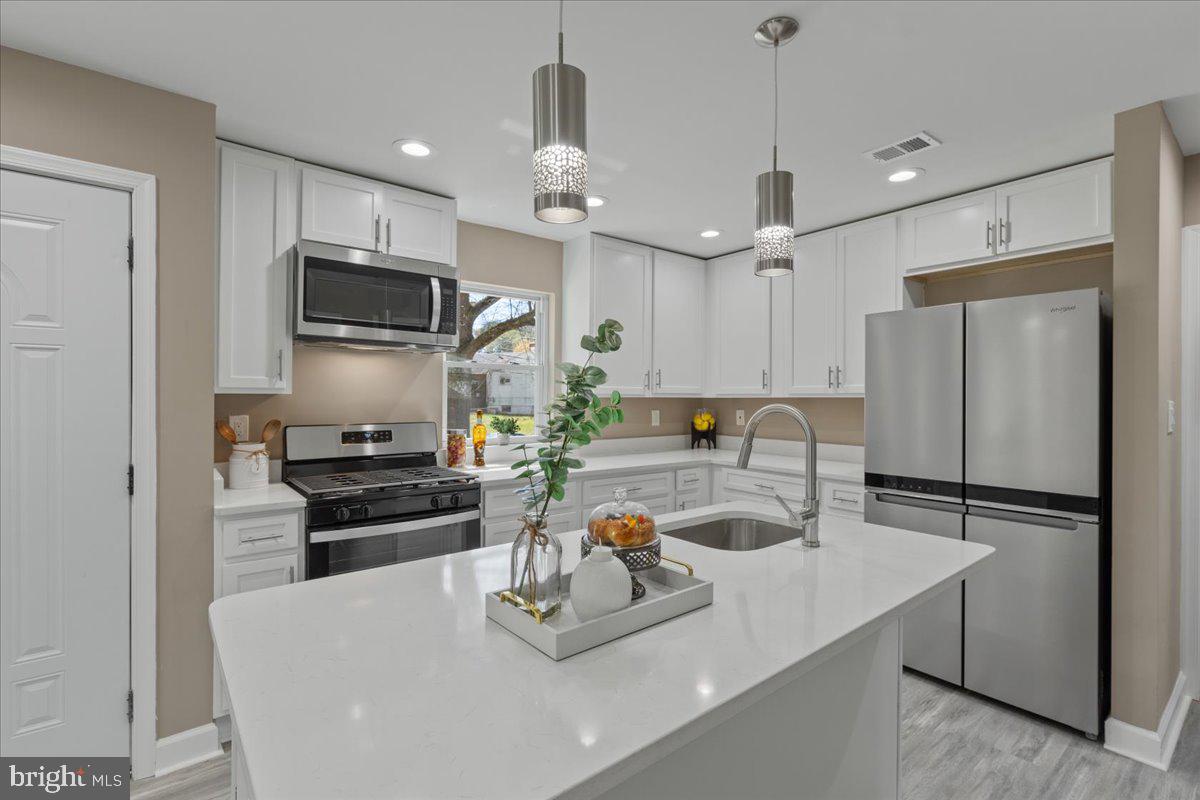 PEPPER MILL VILLAGE - Residential