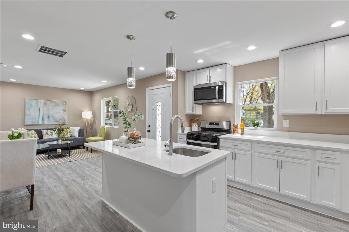 PEPPER MILL VILLAGE - Residential