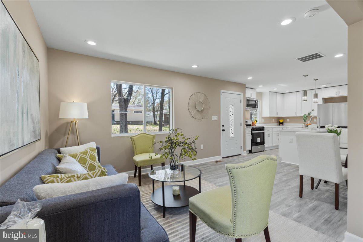 PEPPER MILL VILLAGE - Residential