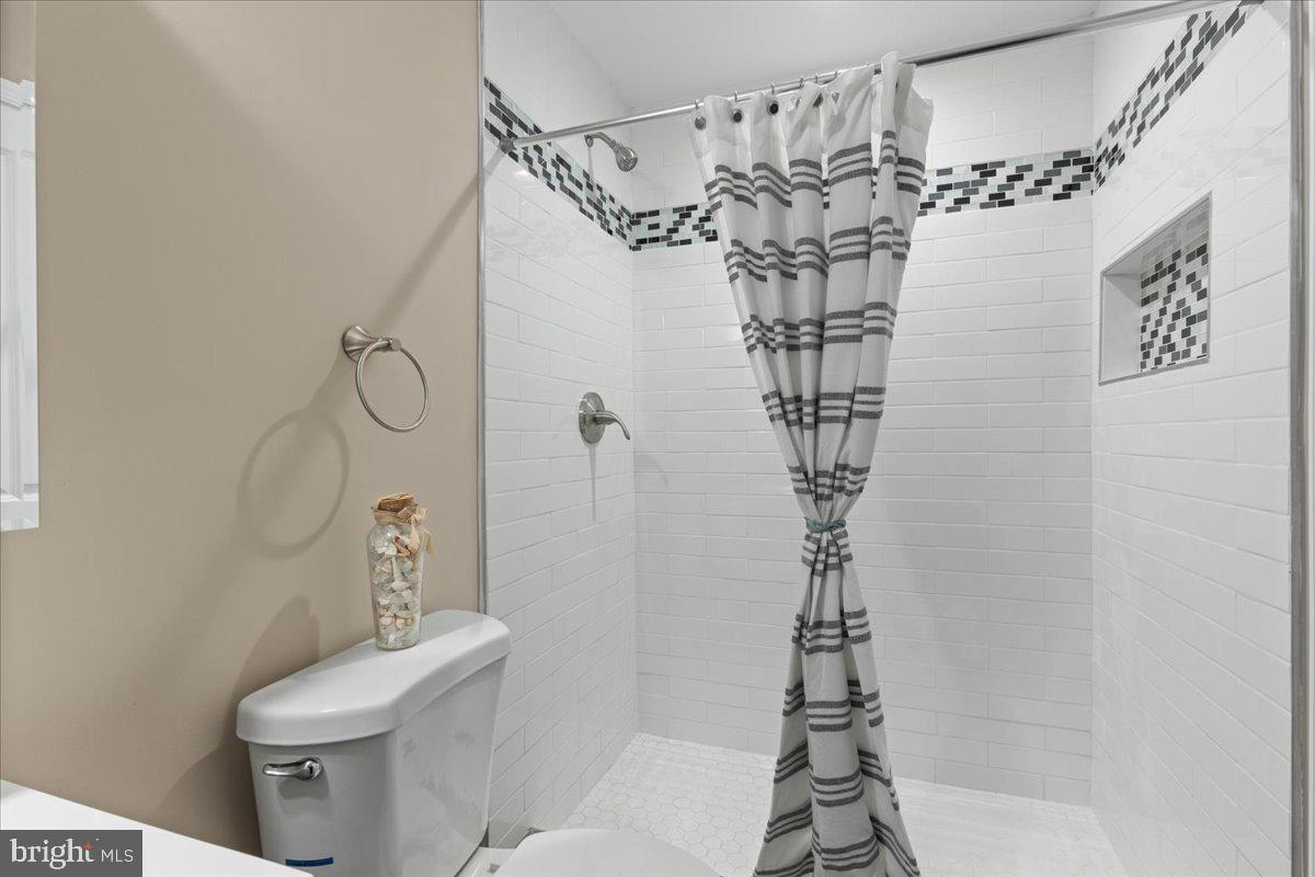 PEPPER MILL VILLAGE - Residential