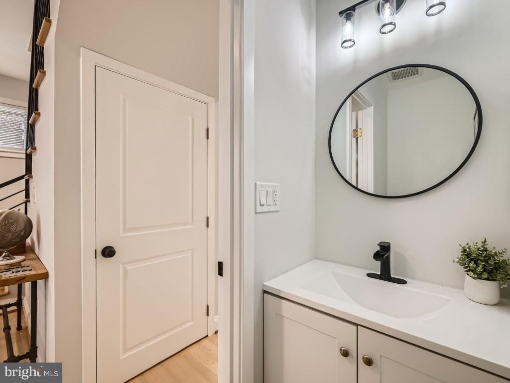 GOVANS - Residential