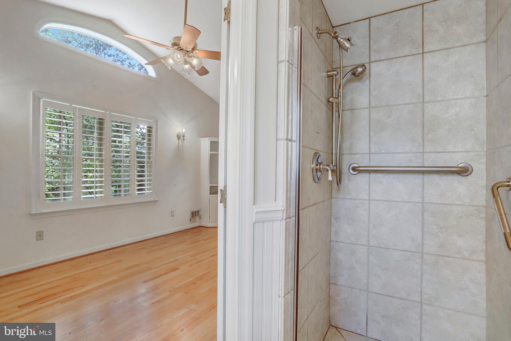 GLENCARLYN - Residential