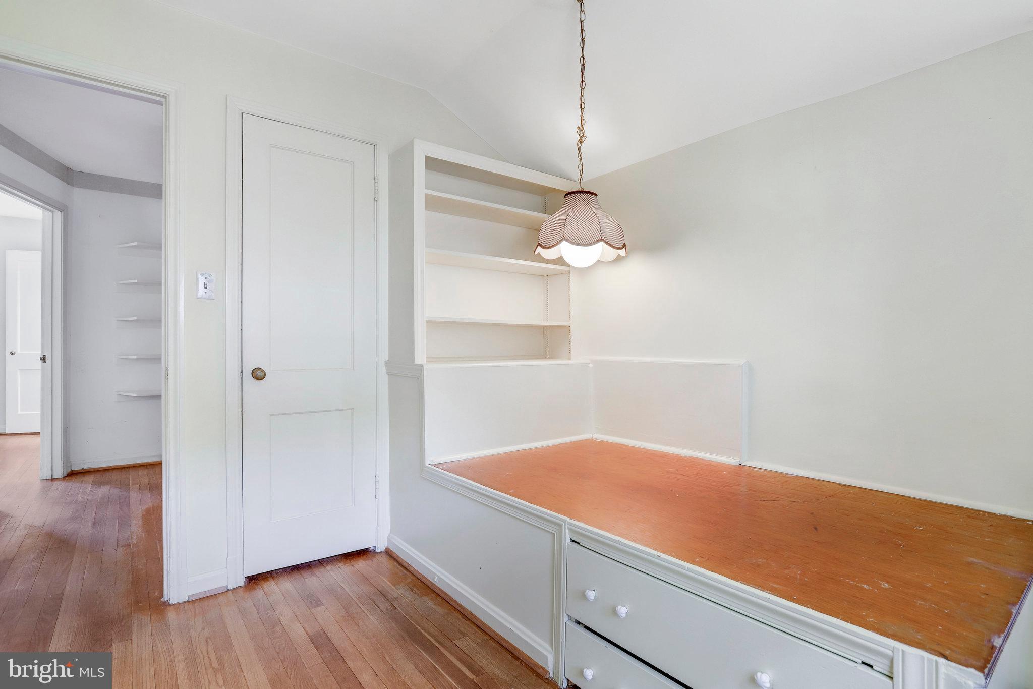 GLENCARLYN - Residential