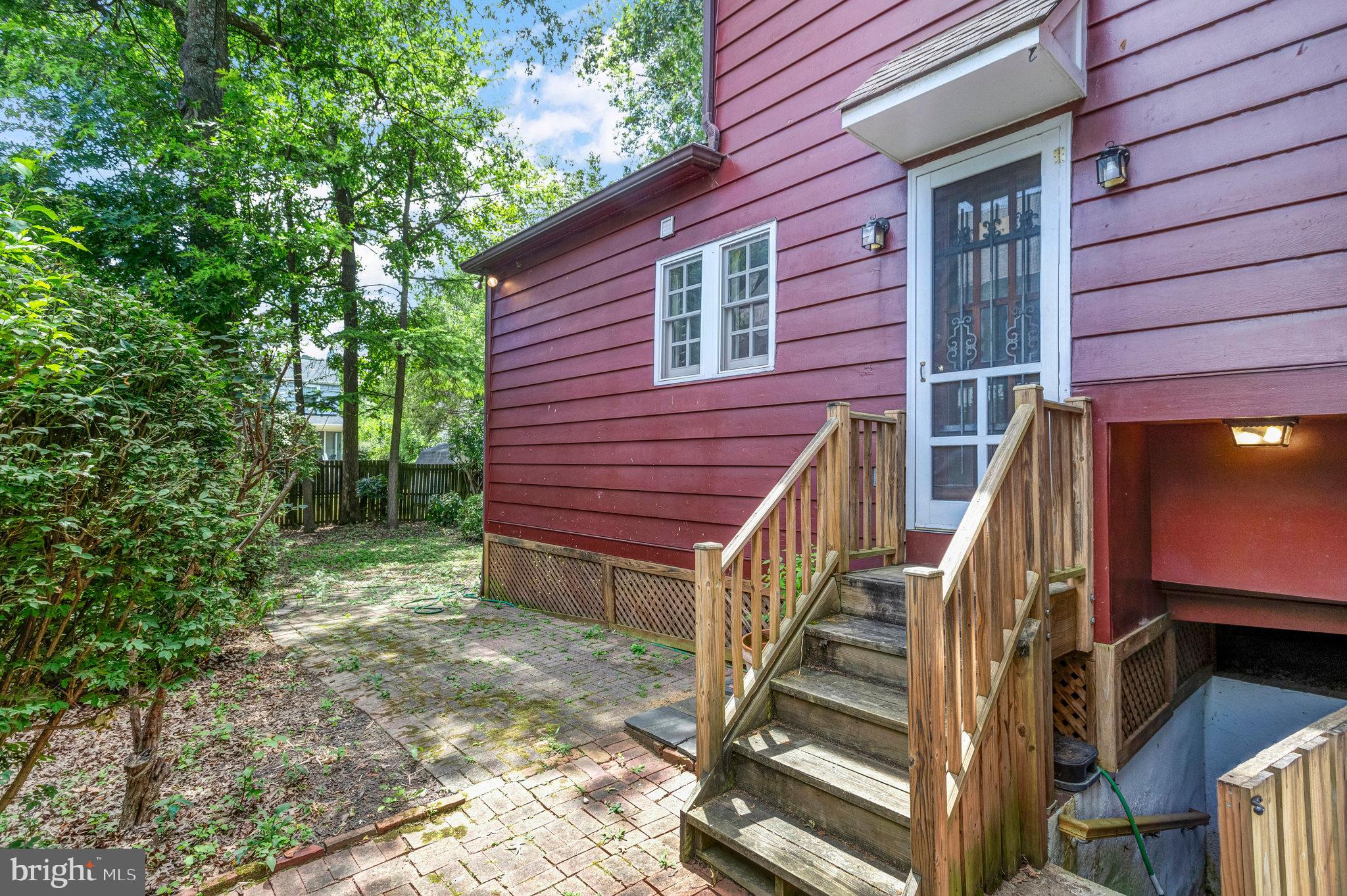 GLENCARLYN - Residential