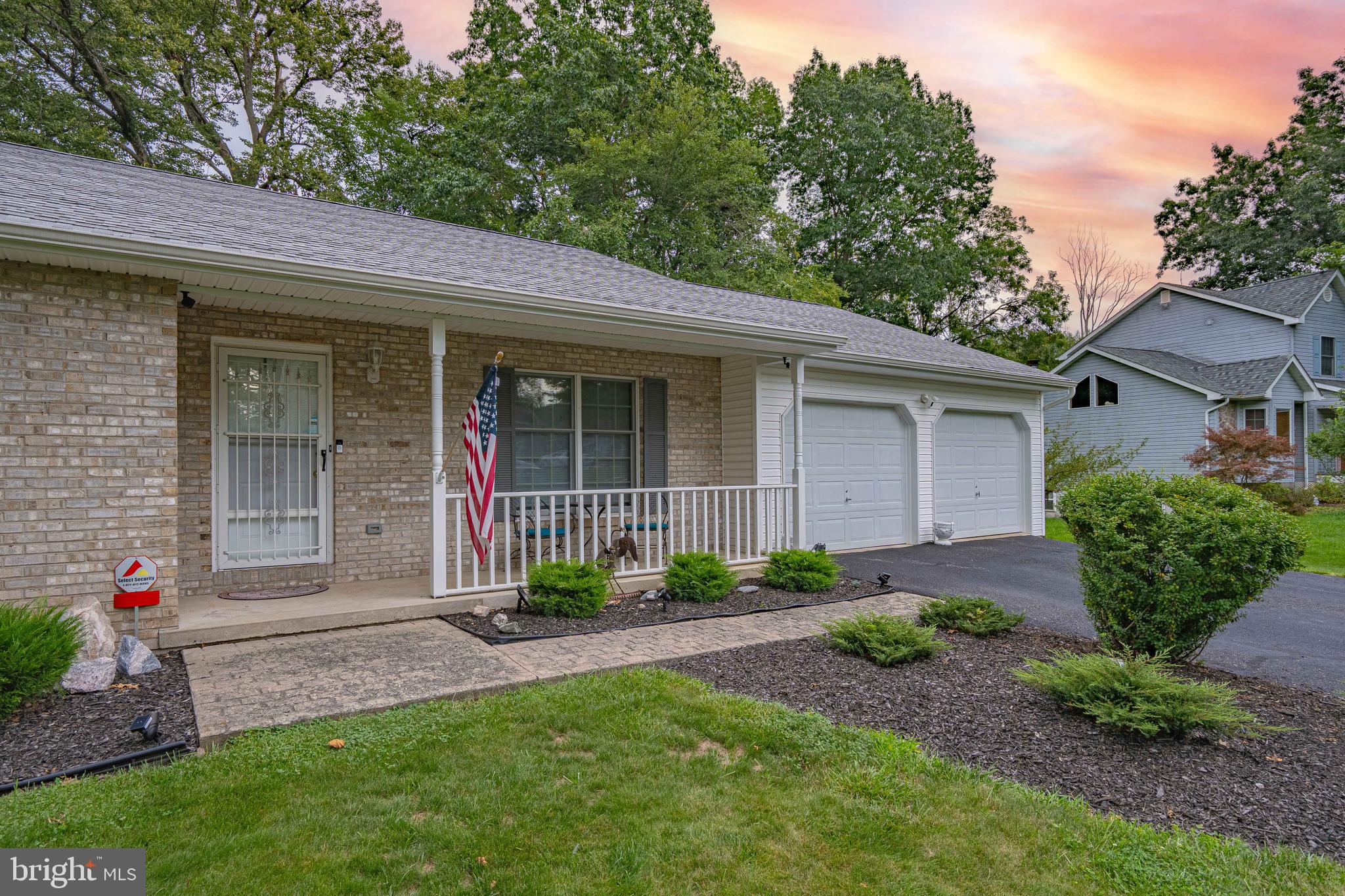 GLENVIEW ESTATES - Residential