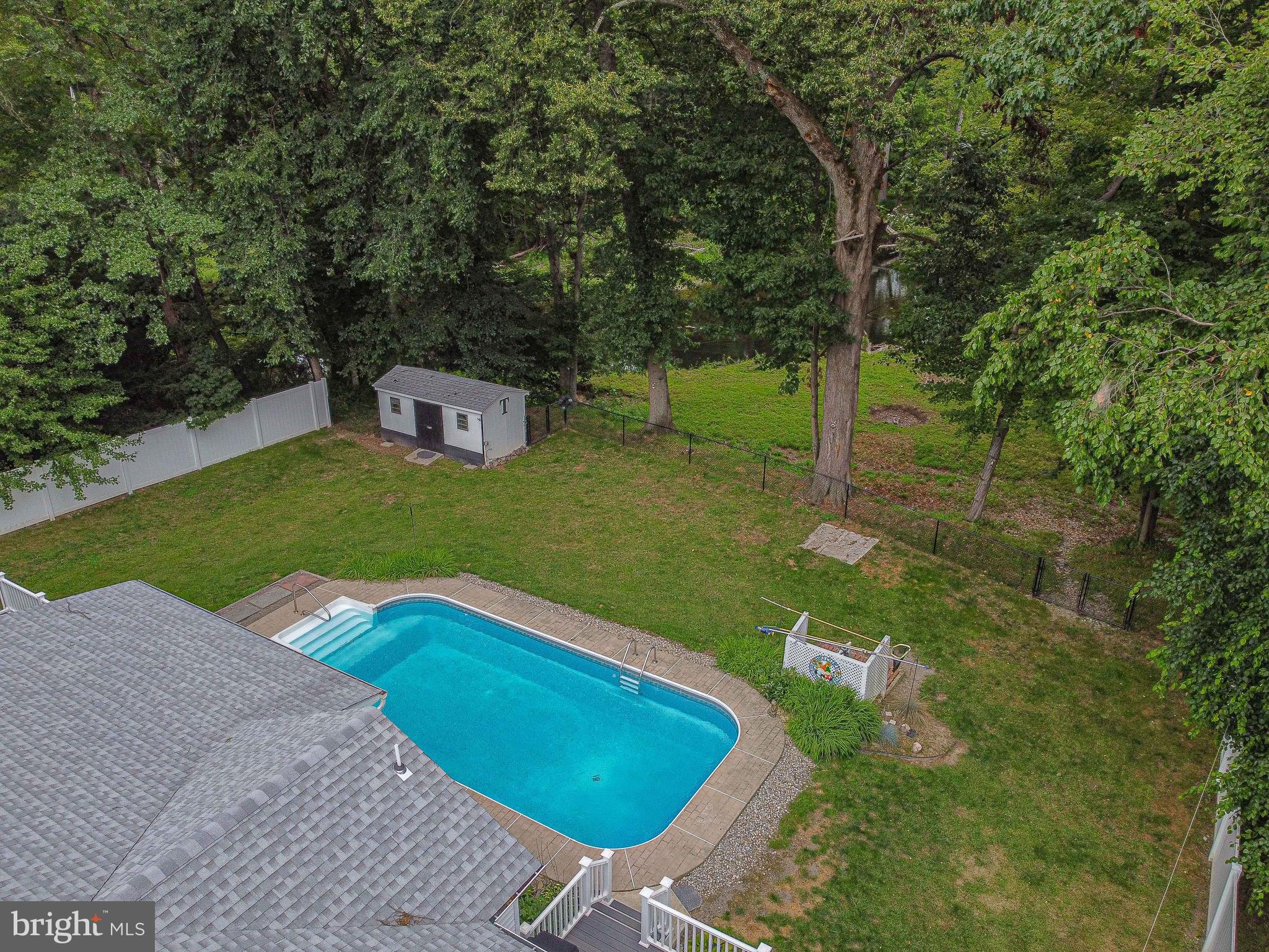 GLENVIEW ESTATES - Residential