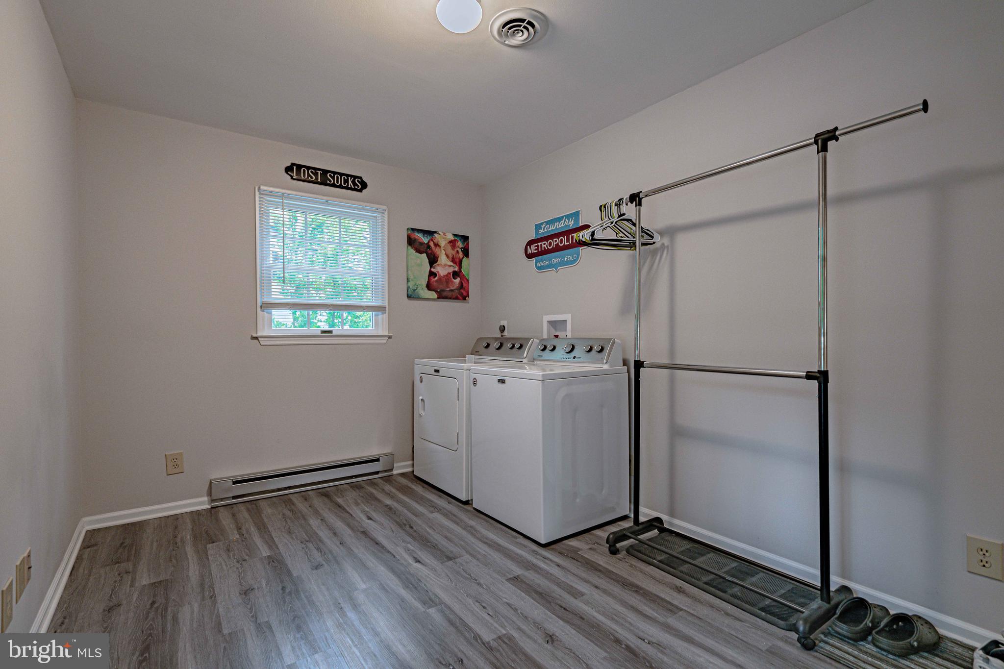 GLENVIEW ESTATES - Residential