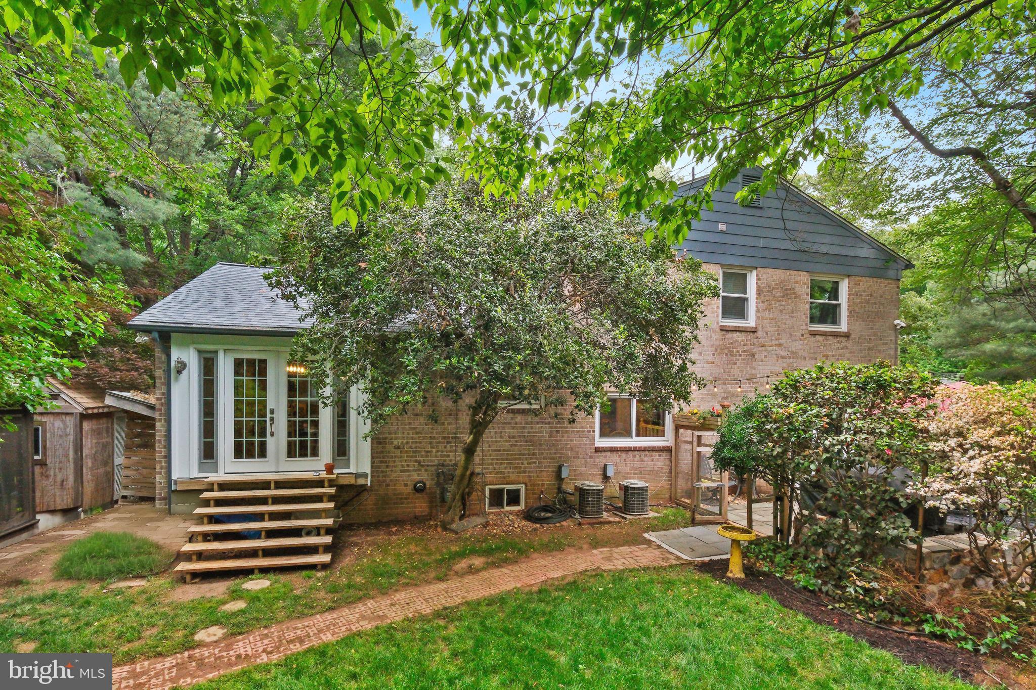 POTOMAC WOODS - Residential