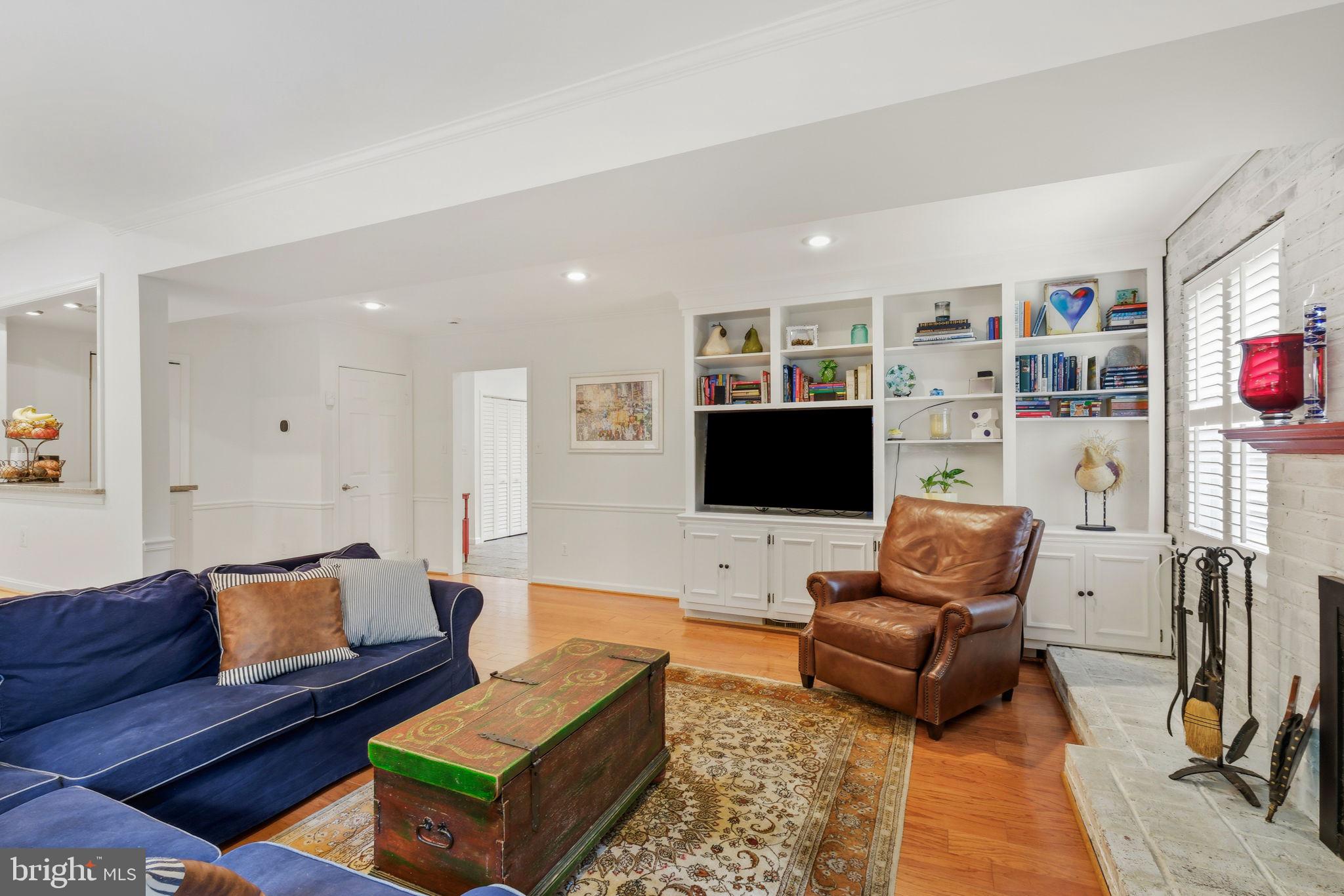 POTOMAC WOODS - Residential