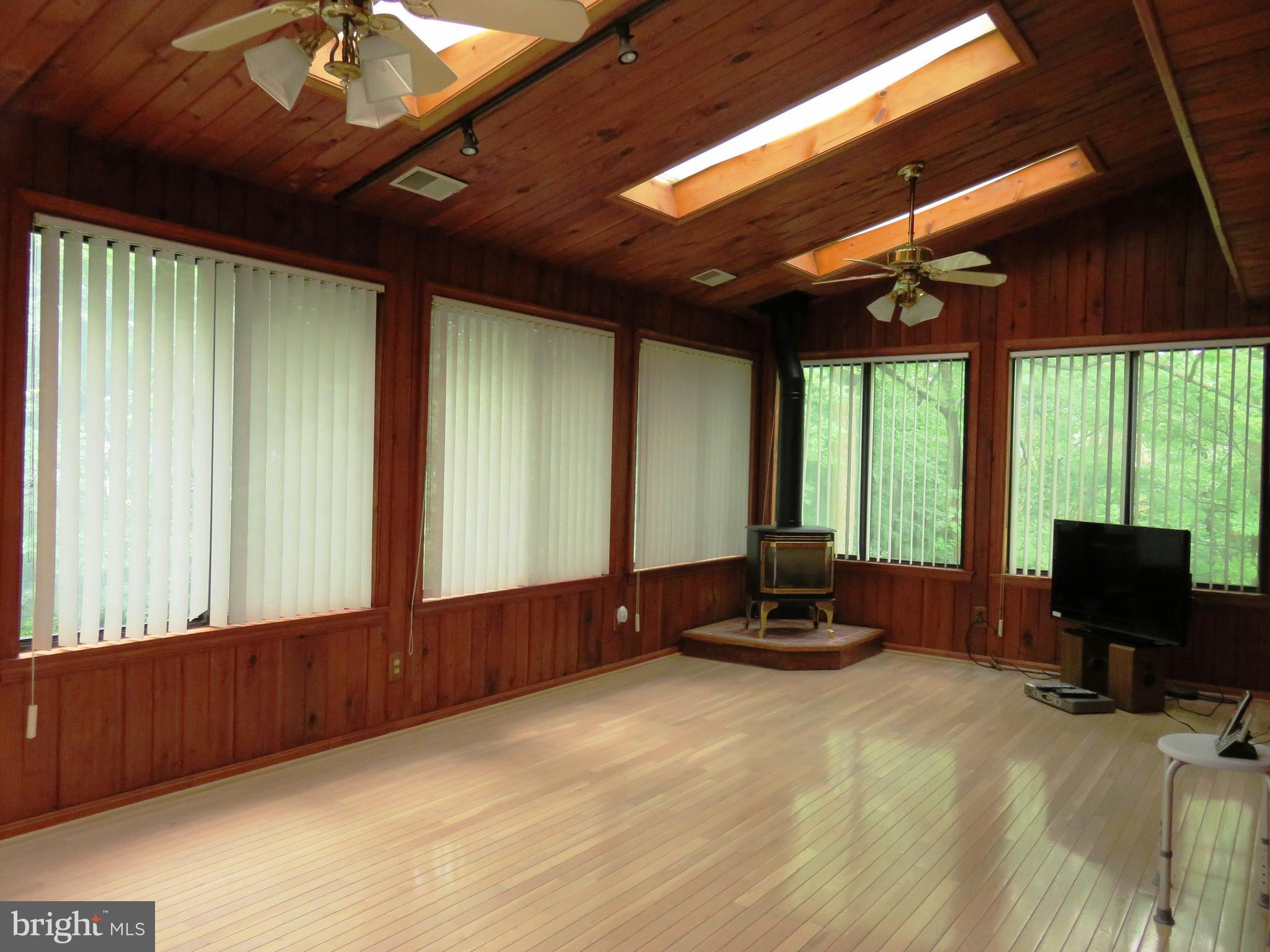 HERITAGE HARBOUR - Residential