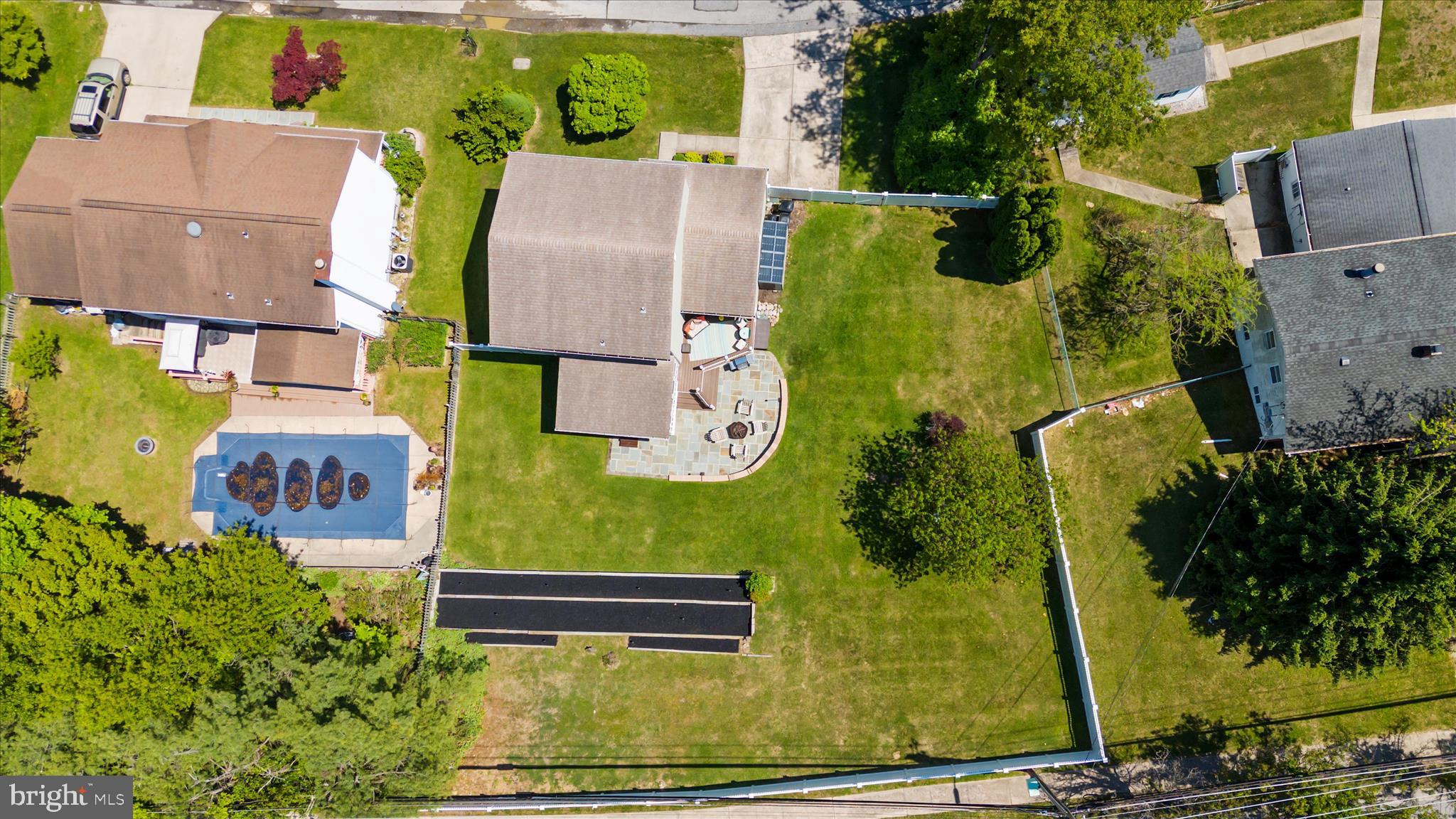 FERGUSON MEADOWS - Residential