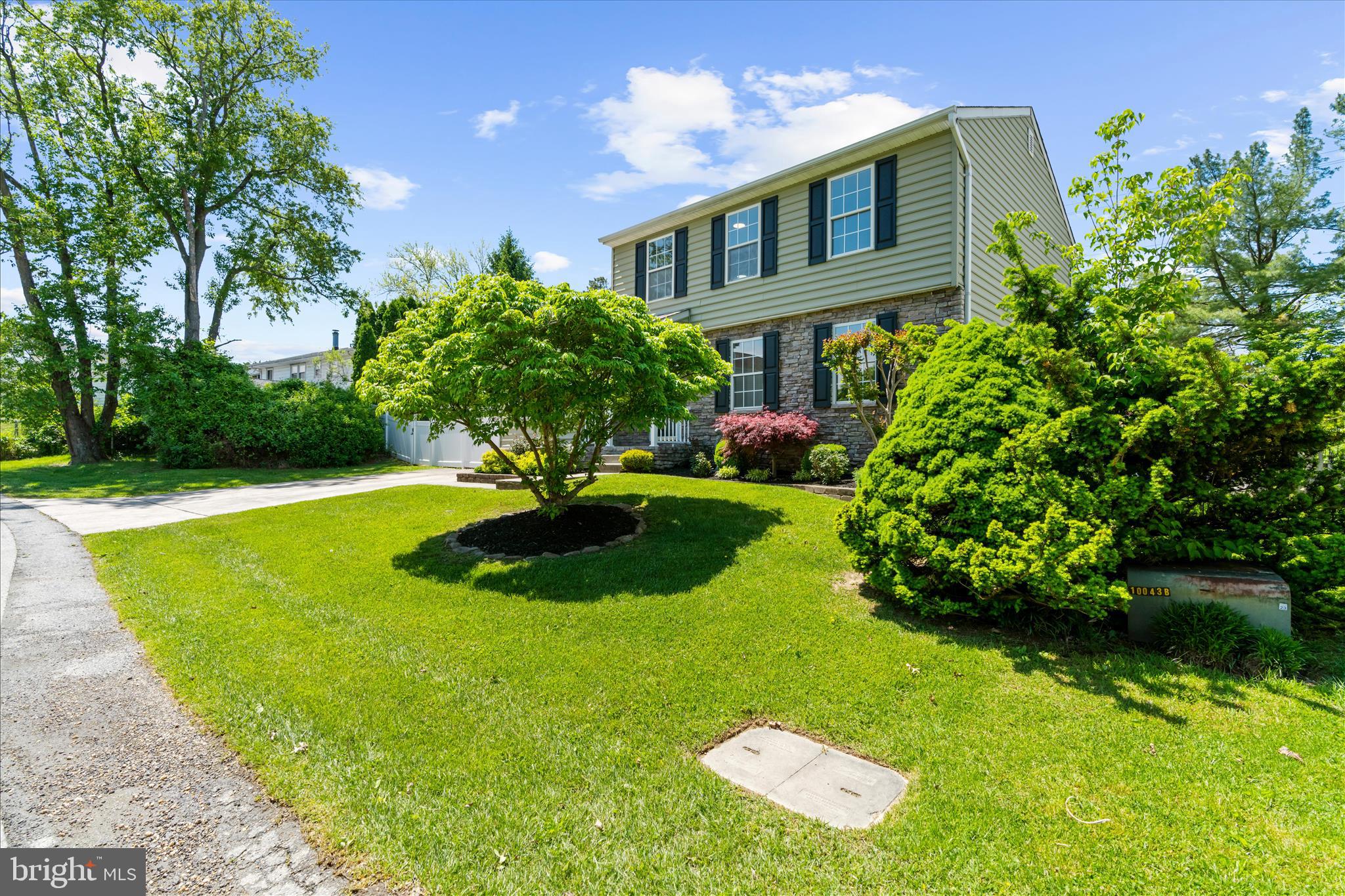 FERGUSON MEADOWS - Residential