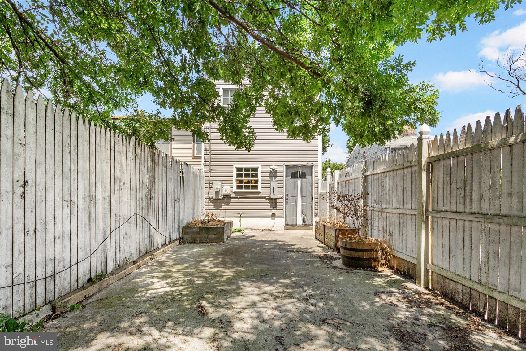 MCELDERRY PARK - Residential