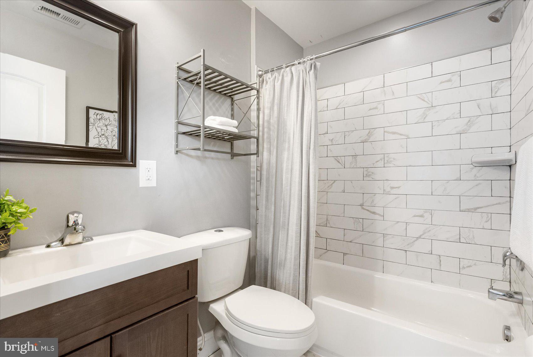 MCELDERRY PARK - Residential