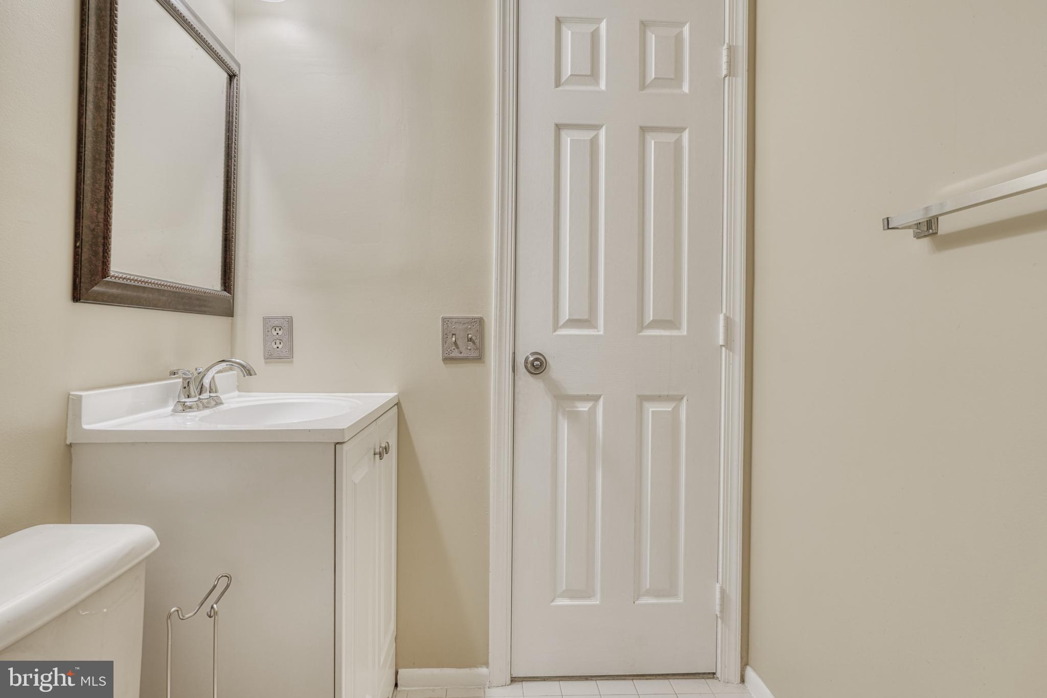 SILVER SPRING STATION - Residential