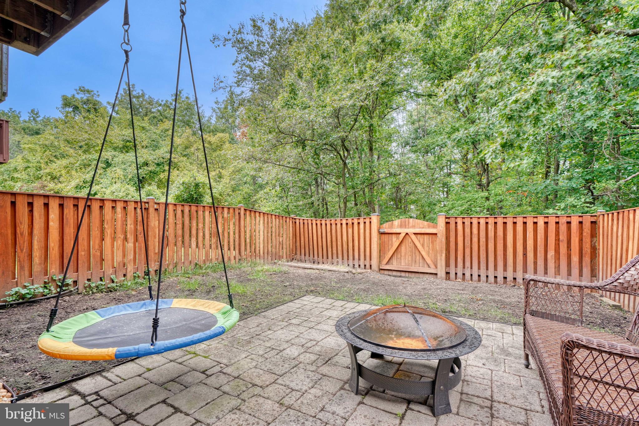 SILVER SPRING STATION - Residential