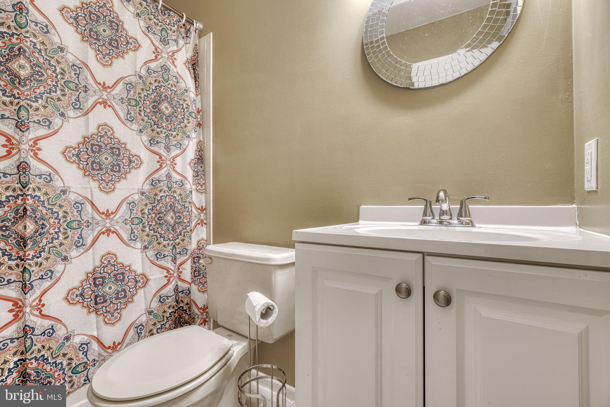 SILVER SPRING STATION - Residential