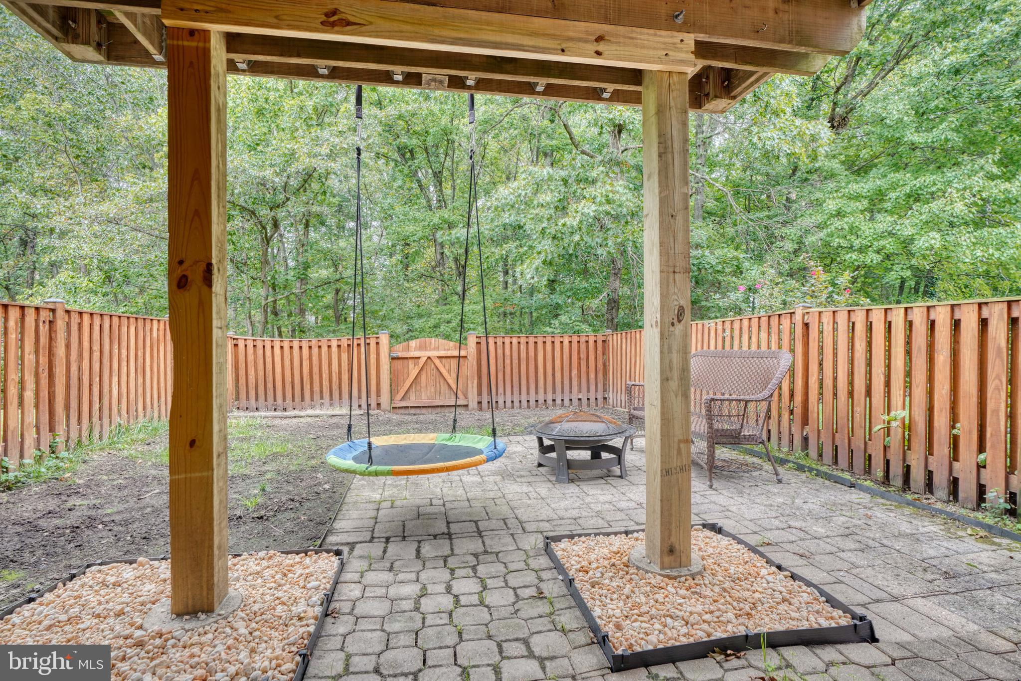 SILVER SPRING STATION - Residential