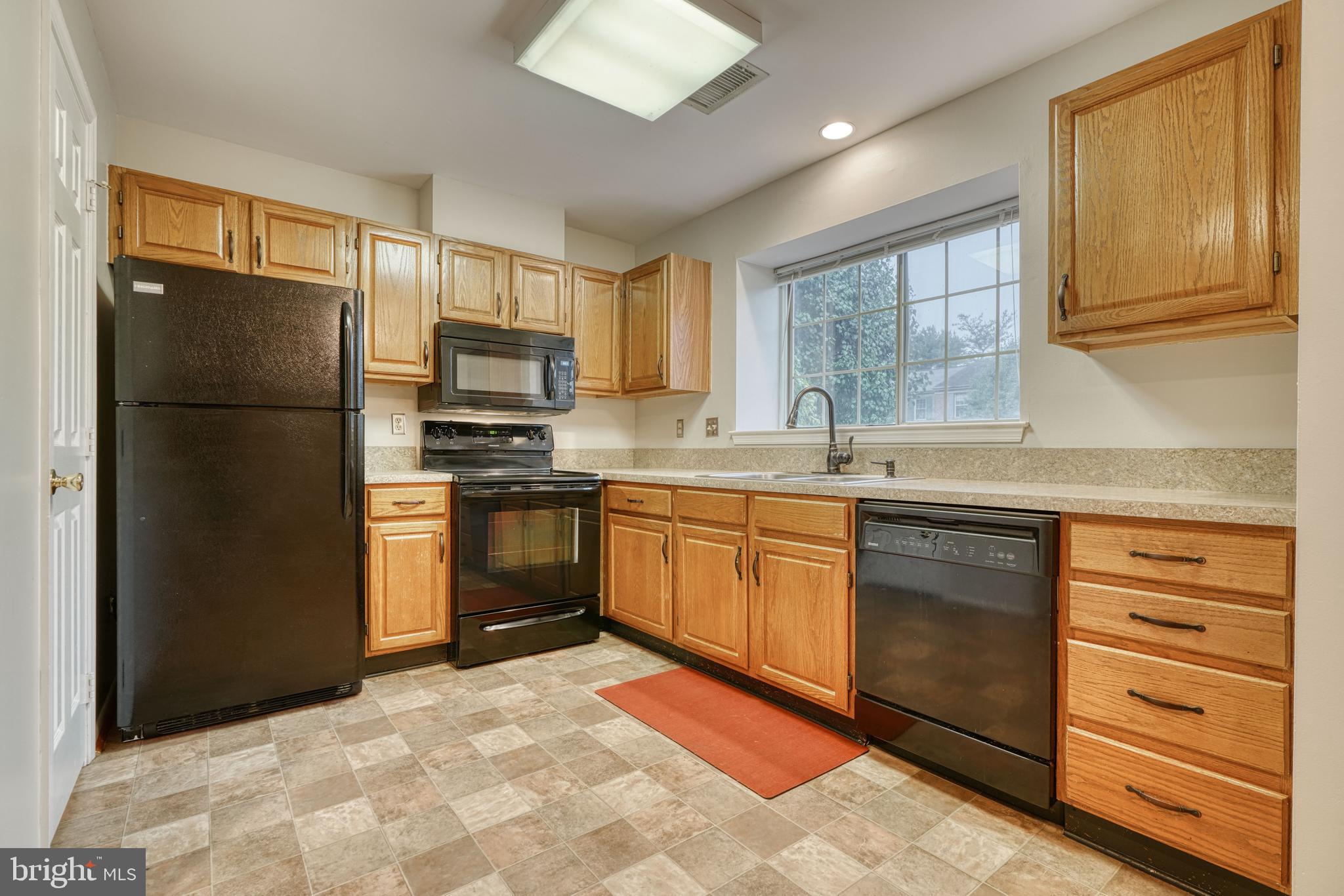 SILVER SPRING STATION - Residential