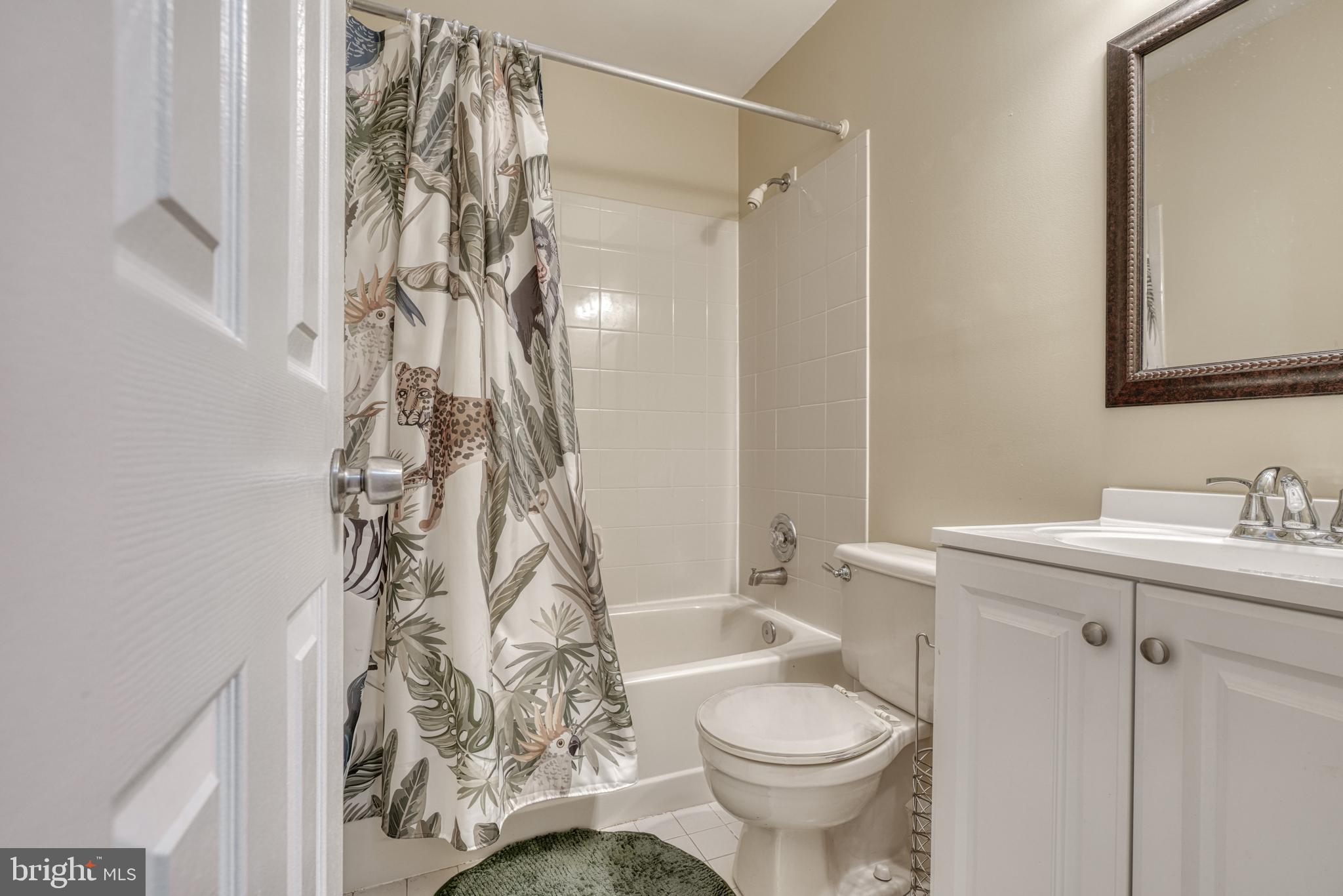 SILVER SPRING STATION - Residential