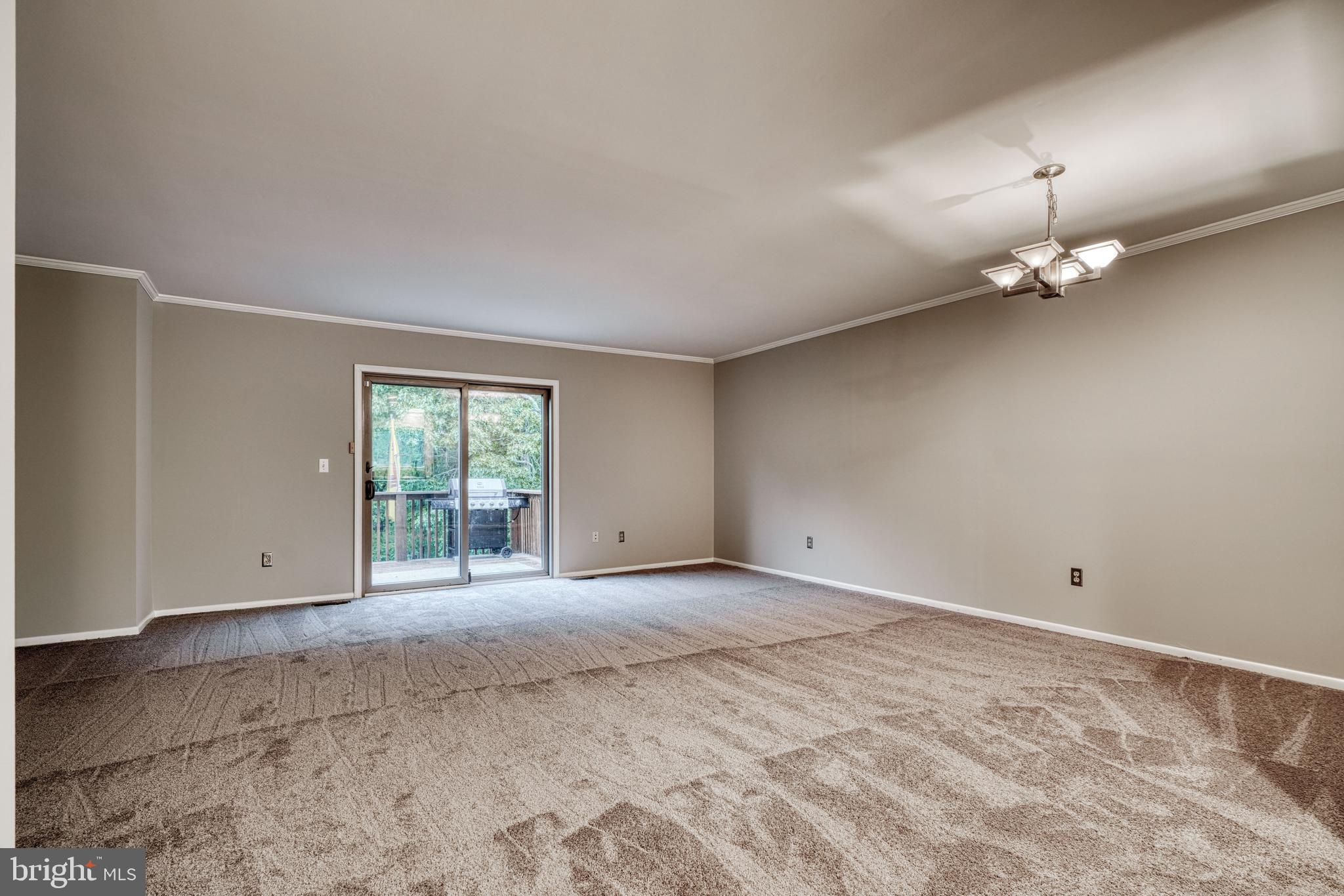 SILVER SPRING STATION - Residential