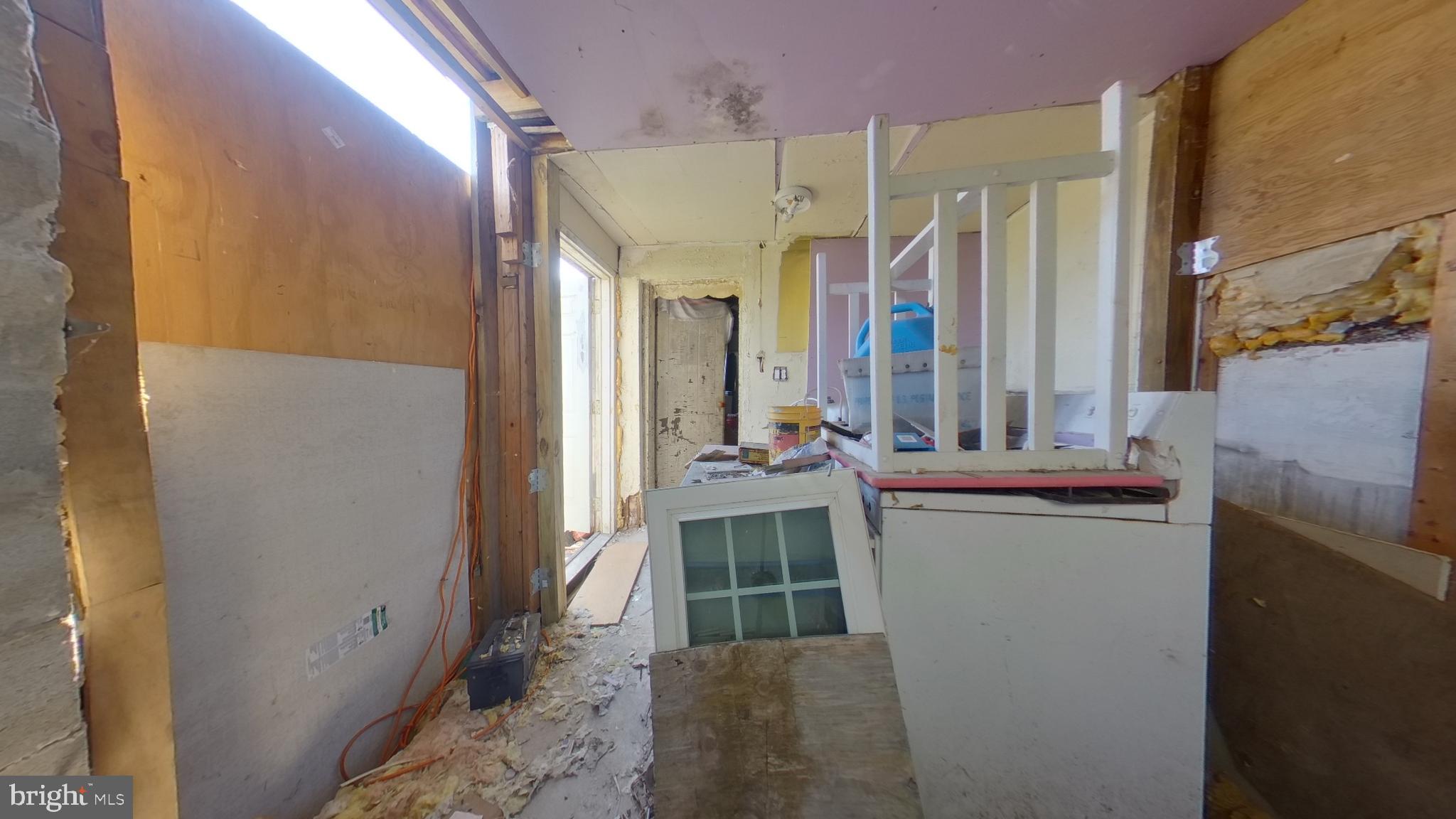 SHARSWOOD - Commercial Sale