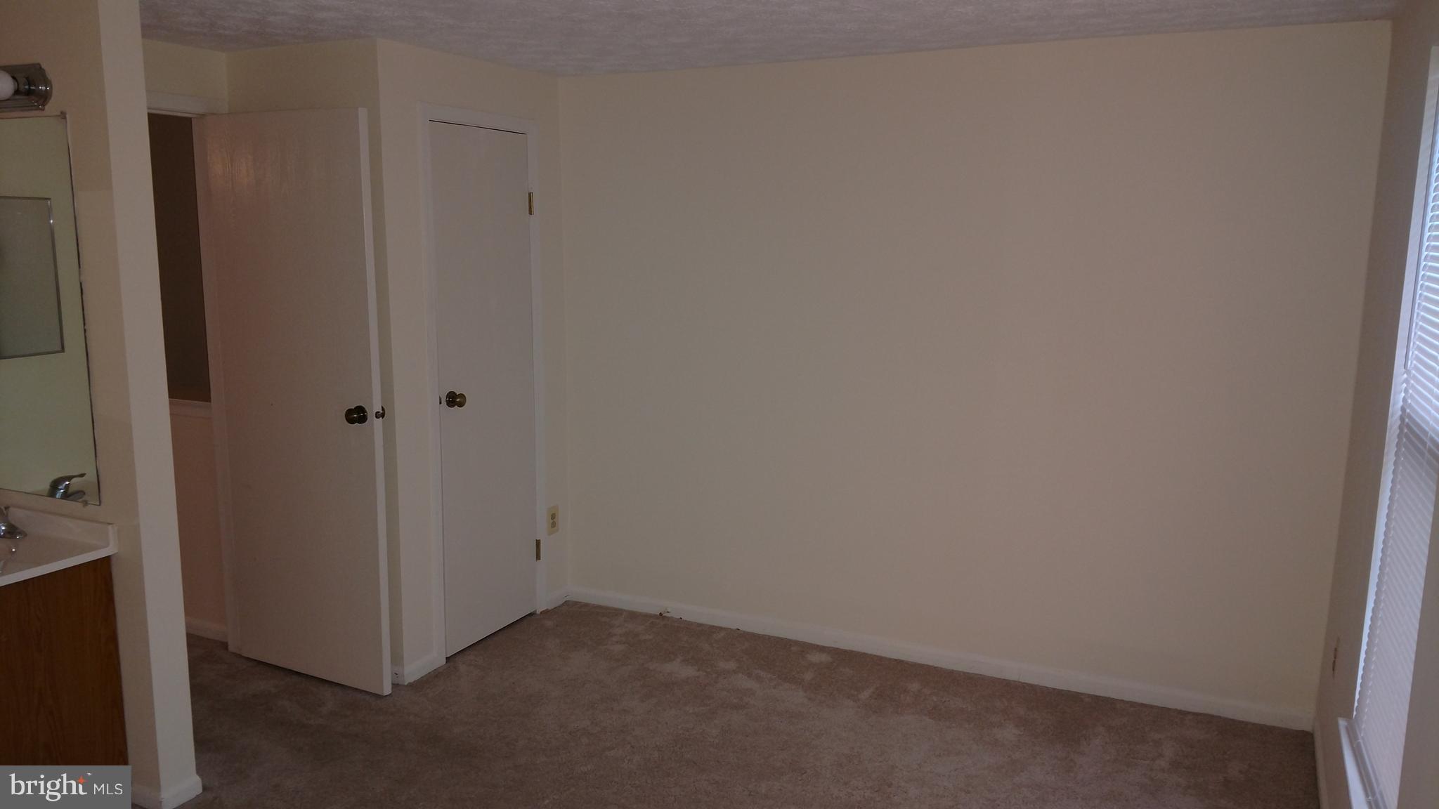 TRAILWOOD - Residential Lease