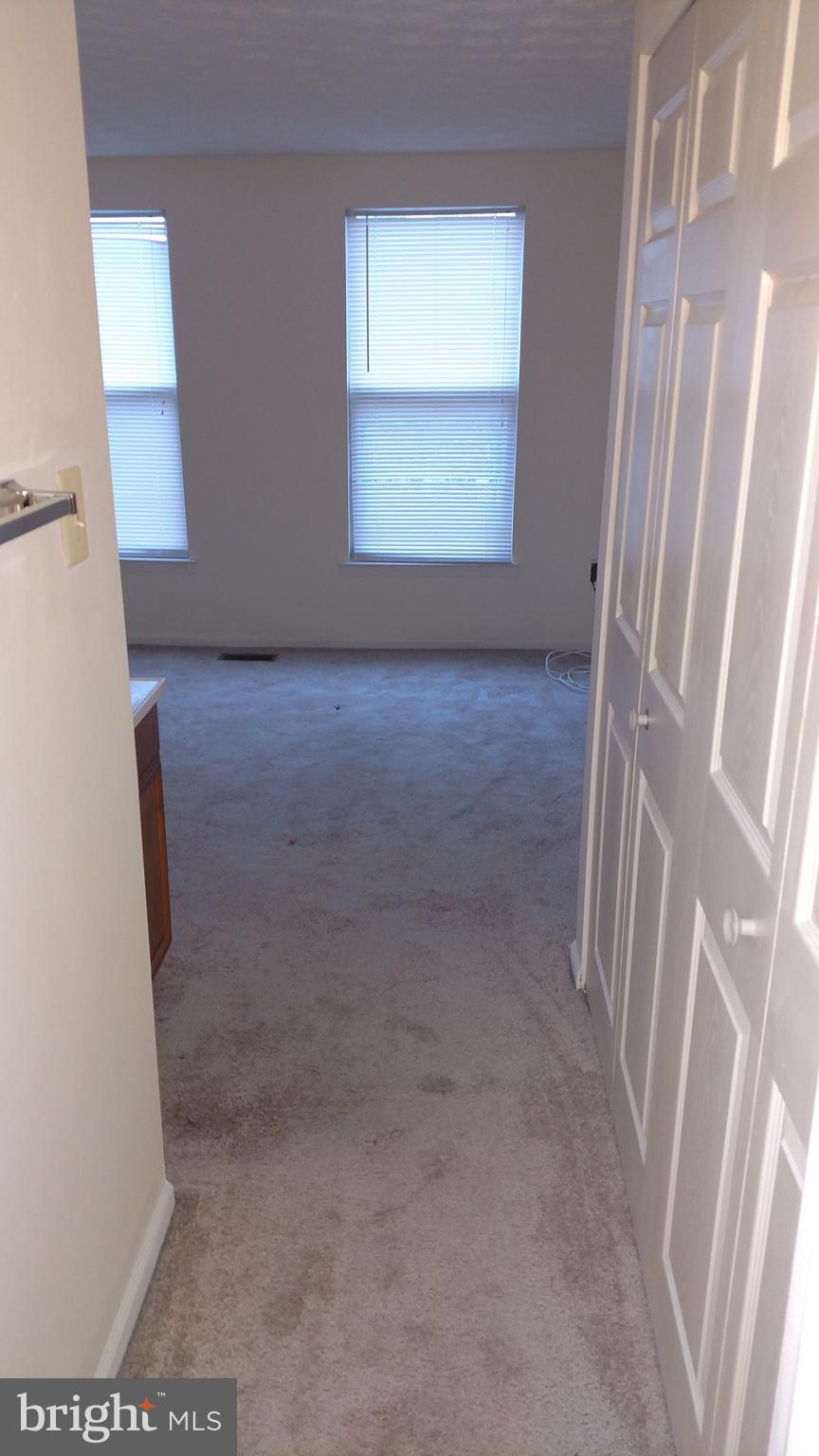 TRAILWOOD - Residential Lease