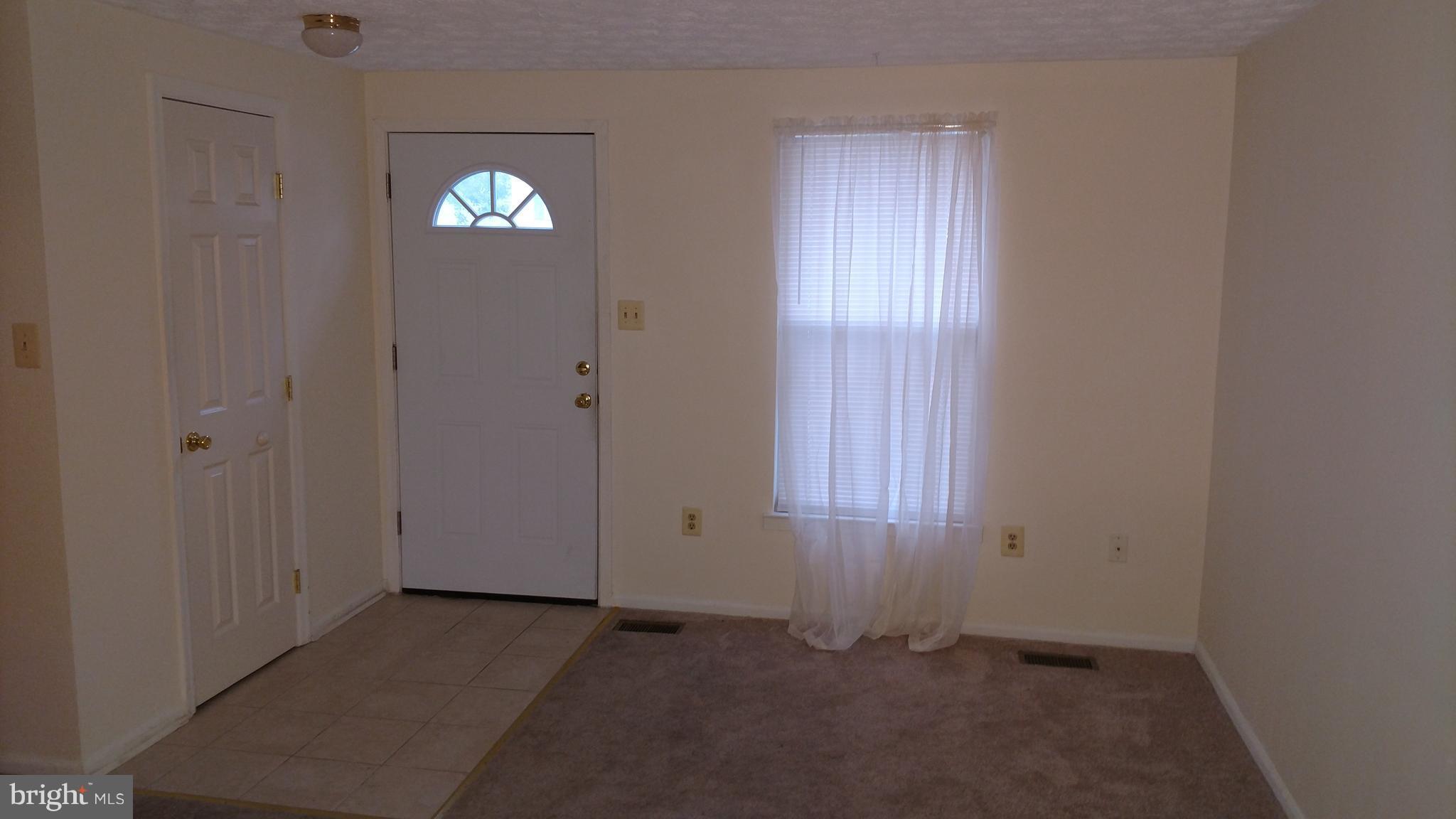 TRAILWOOD - Residential Lease