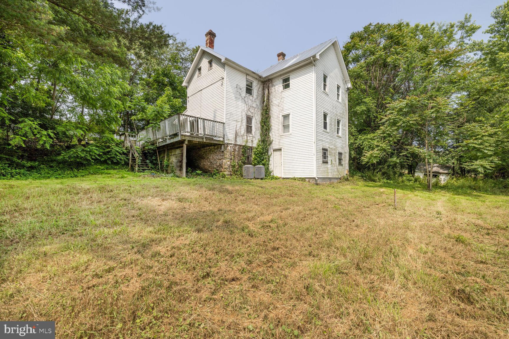 WATERSVILLE - Residential