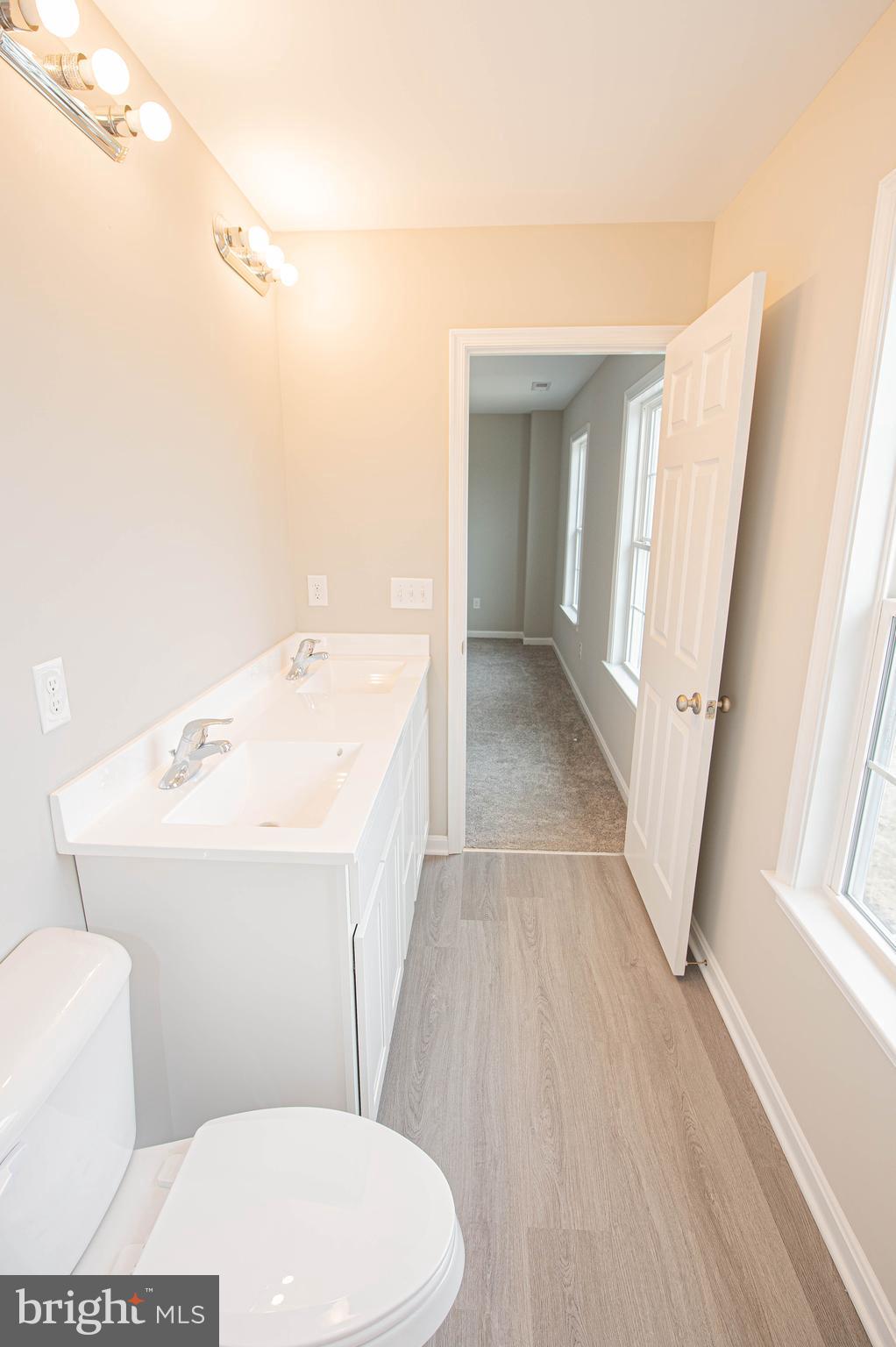 BUTLER'S VILLAGE - Residential Lease