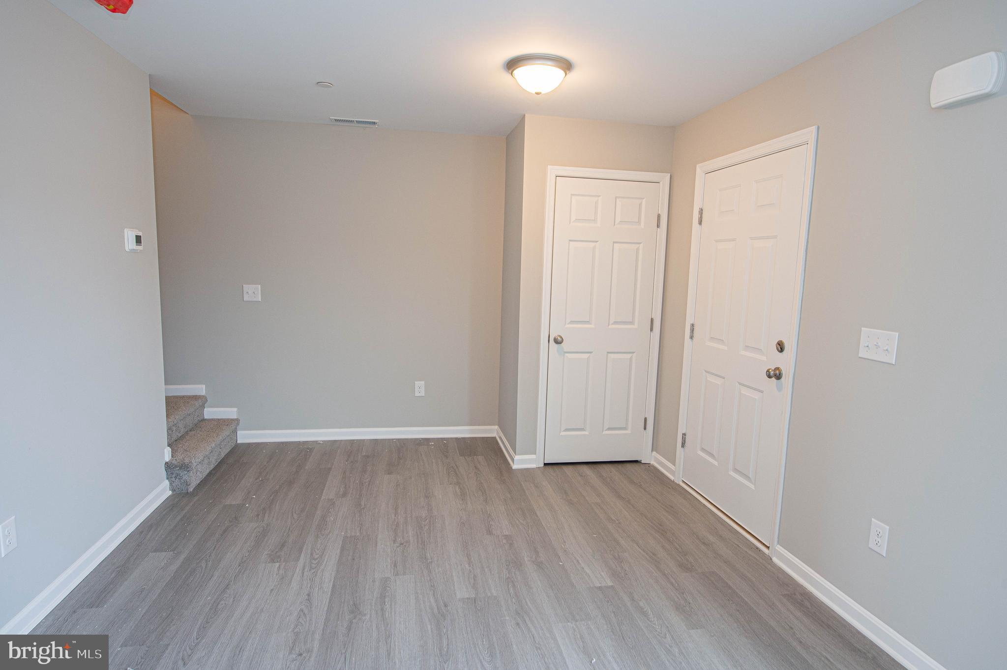 BUTLER'S VILLAGE - Residential Lease