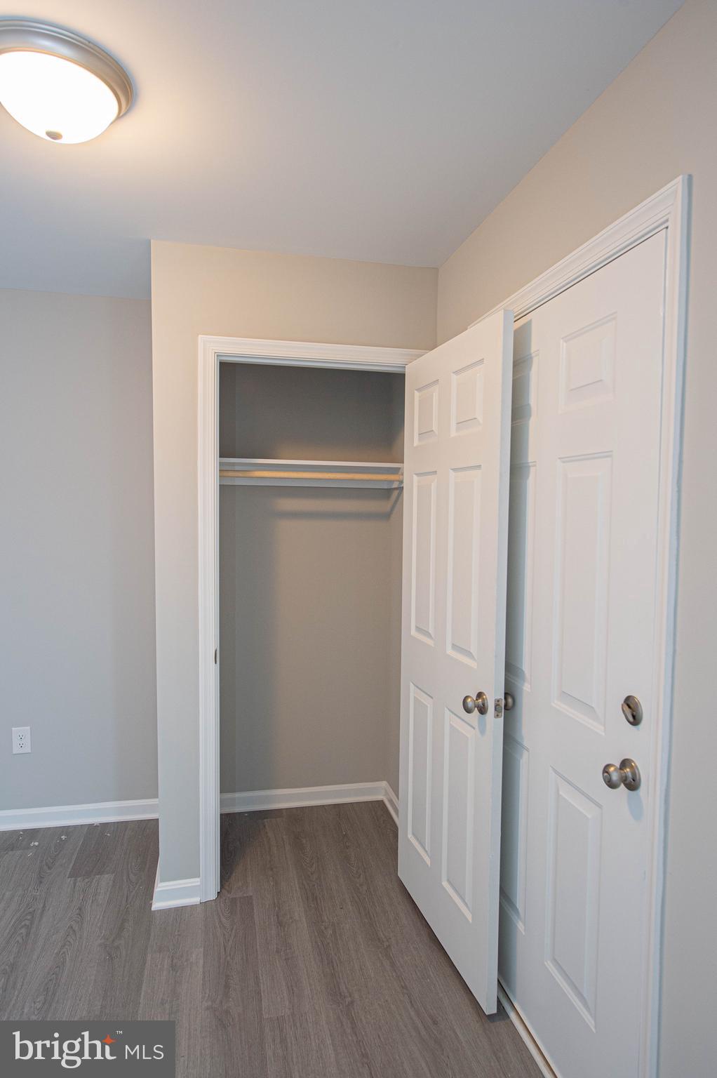 BUTLER'S VILLAGE - Residential Lease