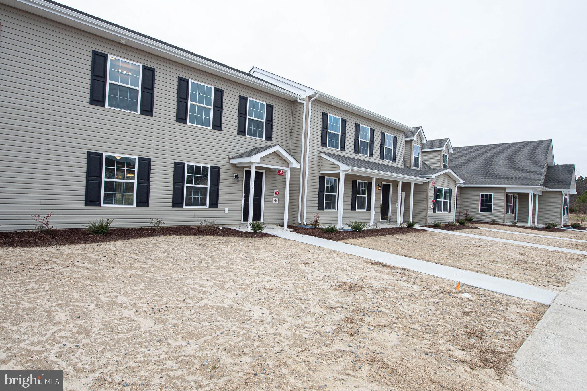 BUTLER'S VILLAGE - Residential Lease