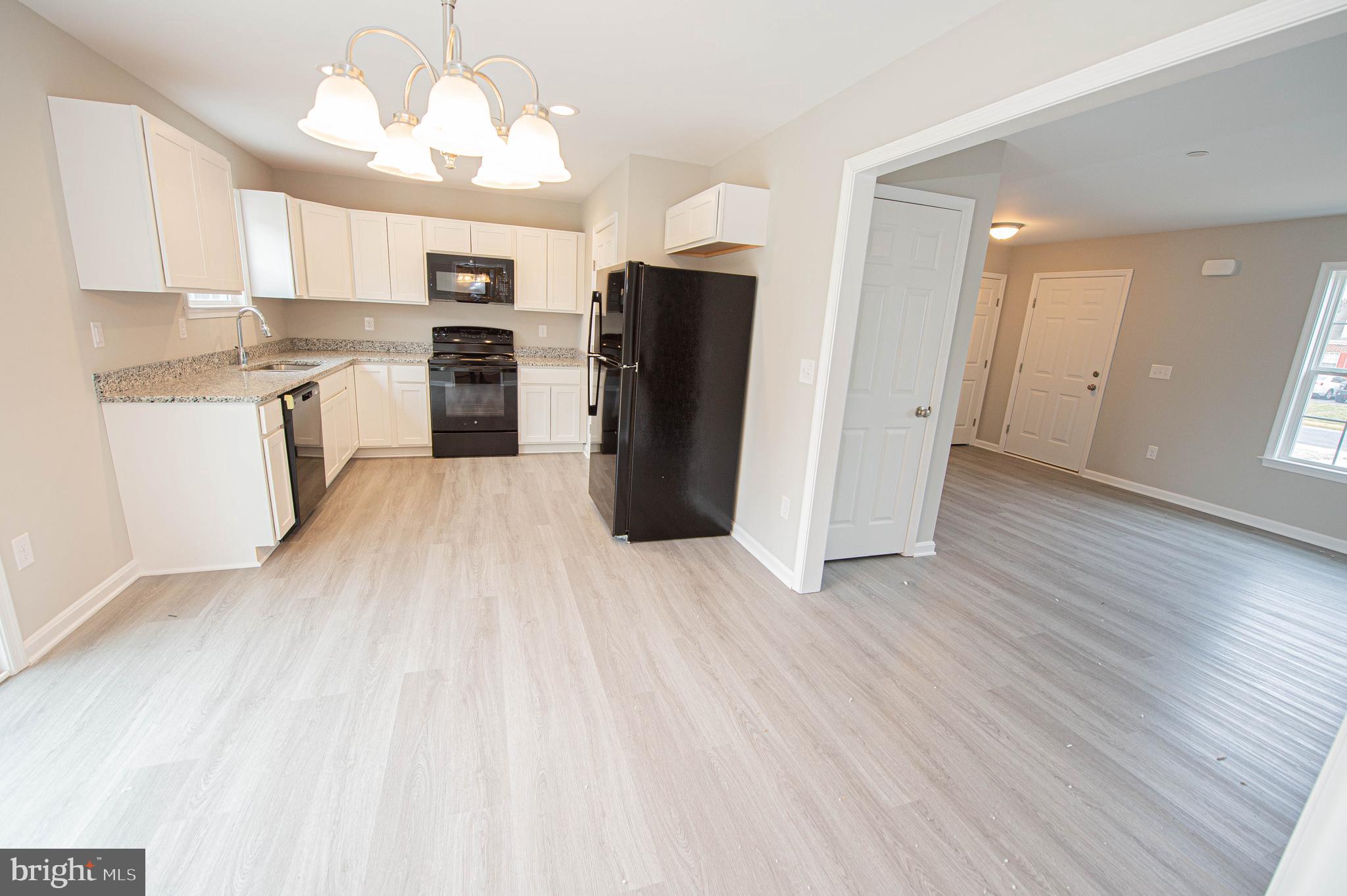 BUTLER'S VILLAGE - Residential Lease