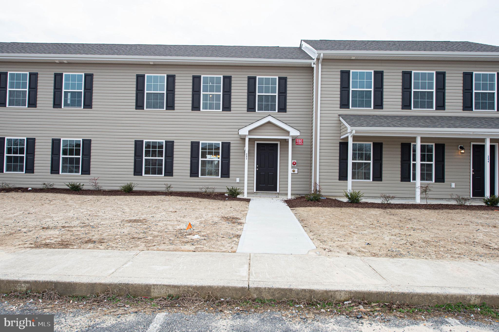 BUTLER'S VILLAGE - Residential Lease