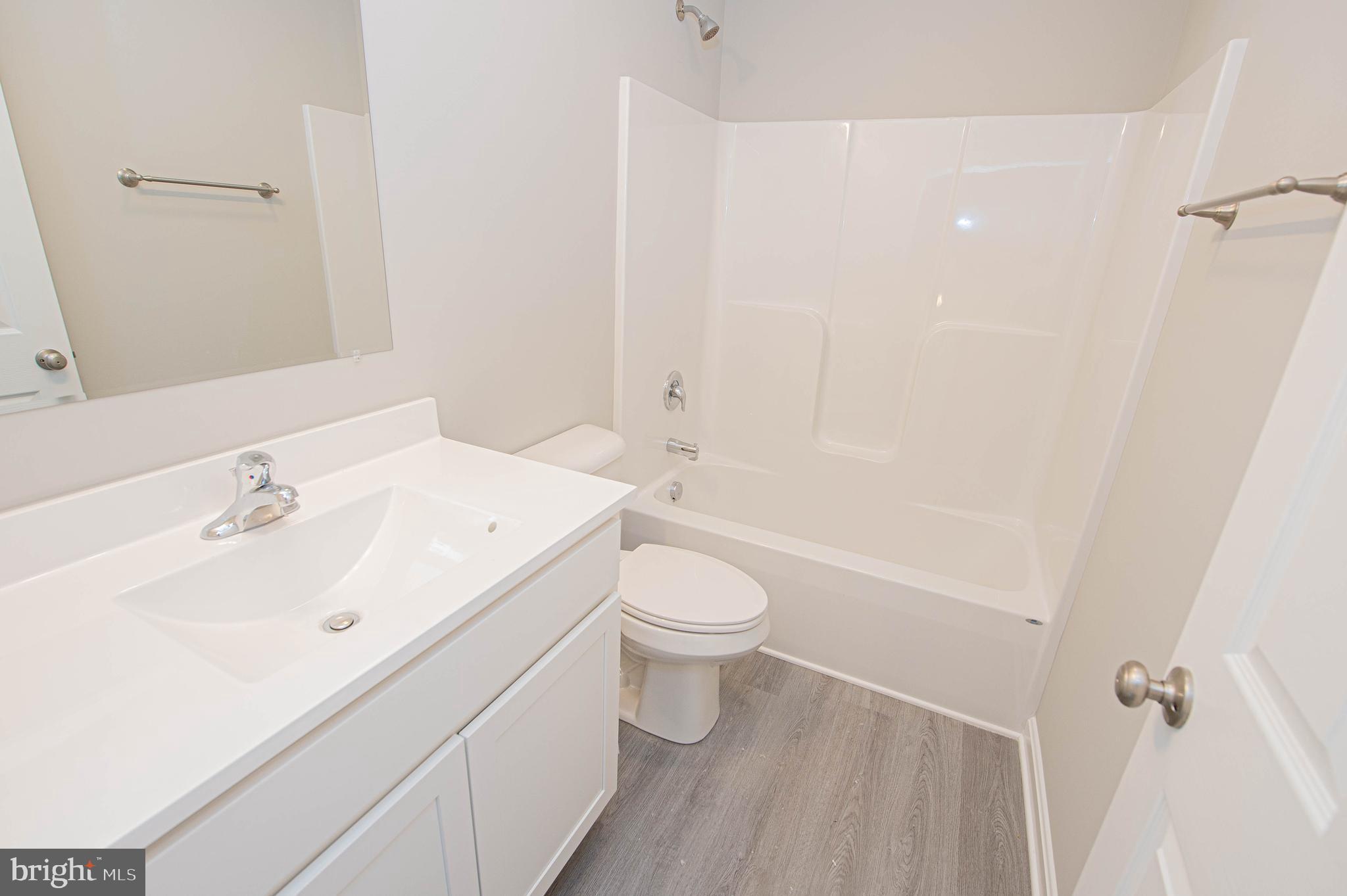 BUTLER'S VILLAGE - Residential Lease