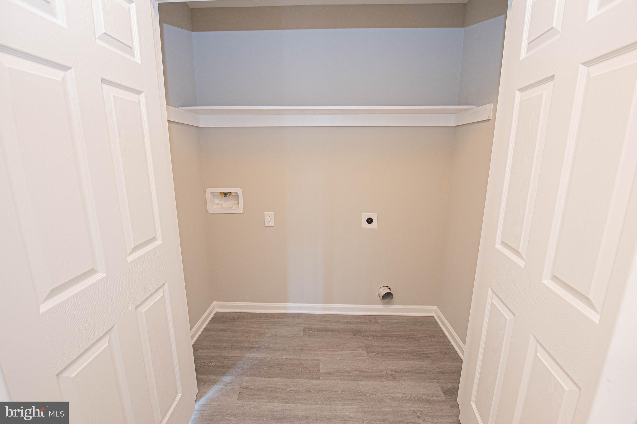 BUTLER'S VILLAGE - Residential Lease