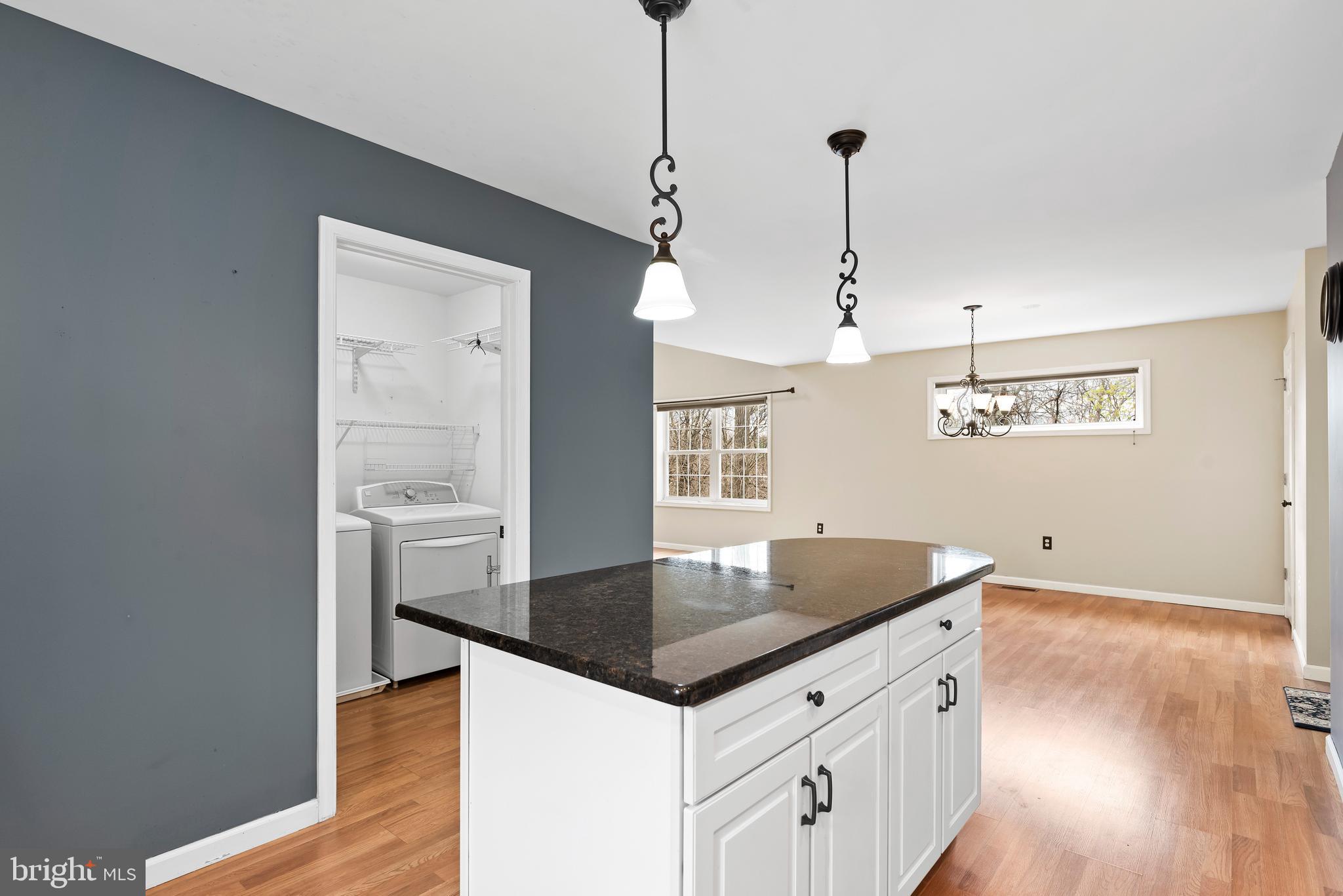 HOLLY HILLS - Residential