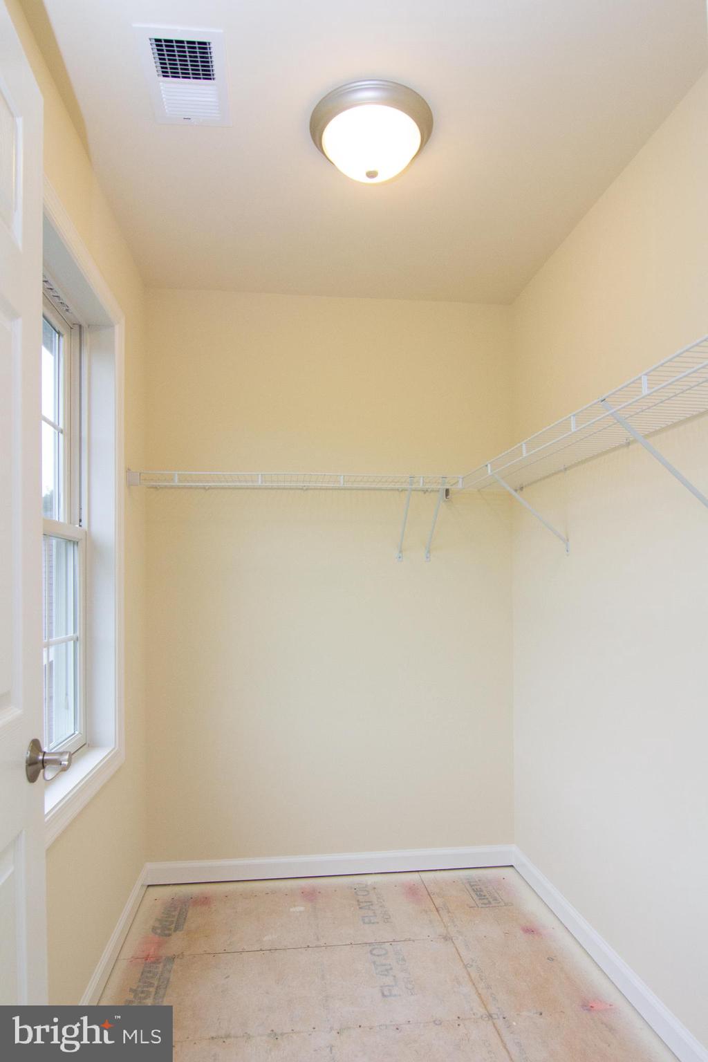 BLIZZARD HILL - Residential