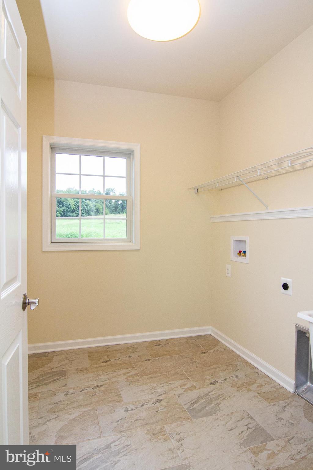 BLIZZARD HILL - Residential