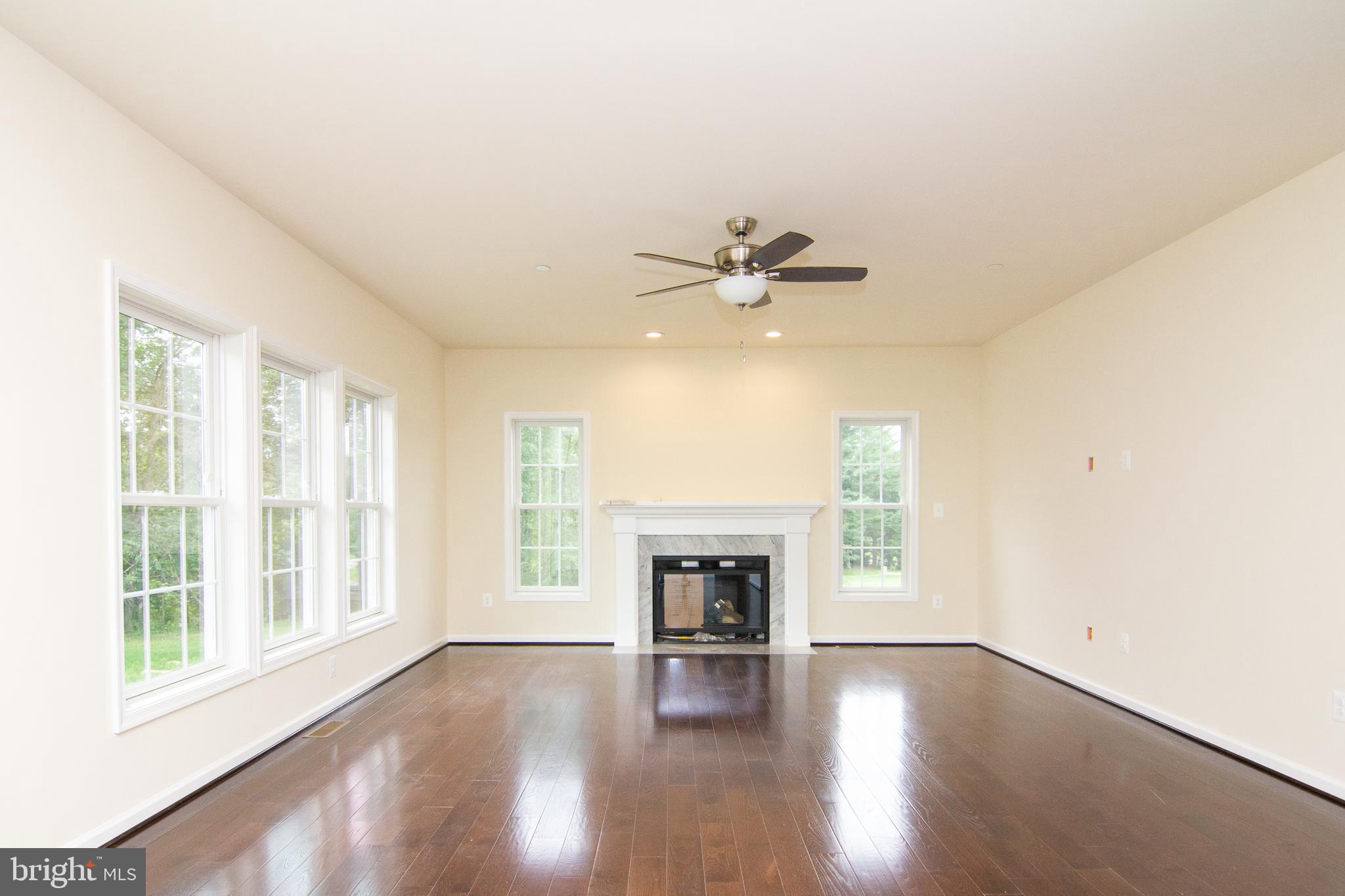 BLIZZARD HILL - Residential