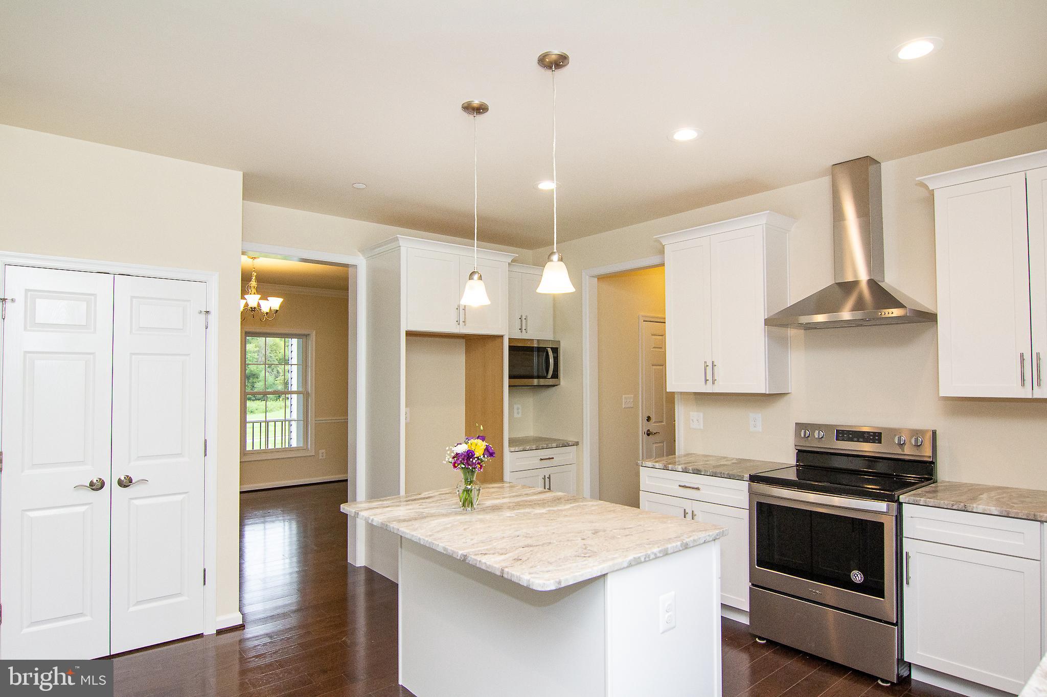 BLIZZARD HILL - Residential