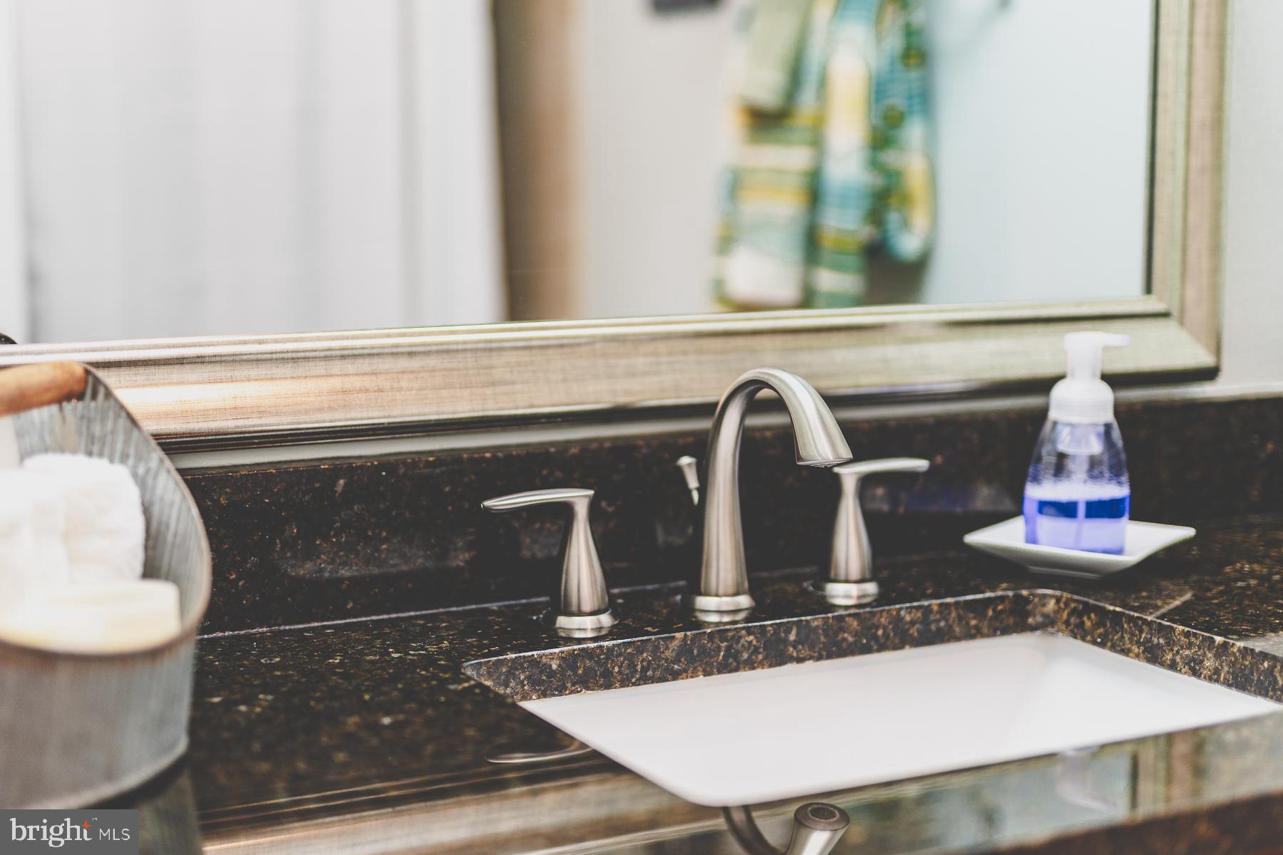 HUNTINGTON CLUB - Residential