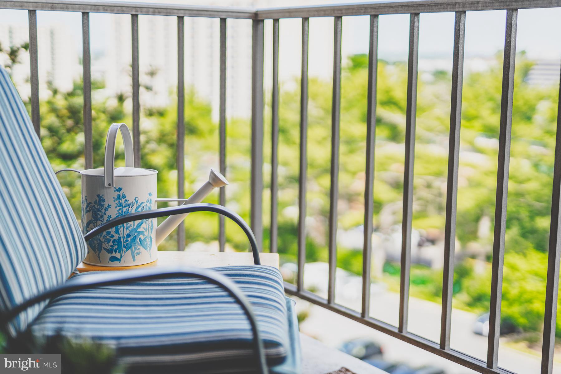 HUNTINGTON CLUB - Residential