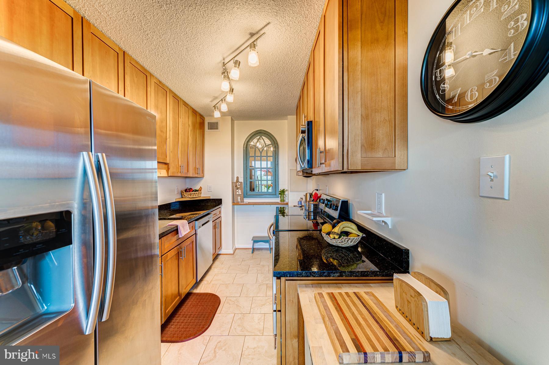 HUNTINGTON CLUB - Residential