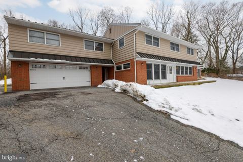 Multifamily For Sale - 166 Rosehill Avenue<br/> WEST GROVE, PA 19390