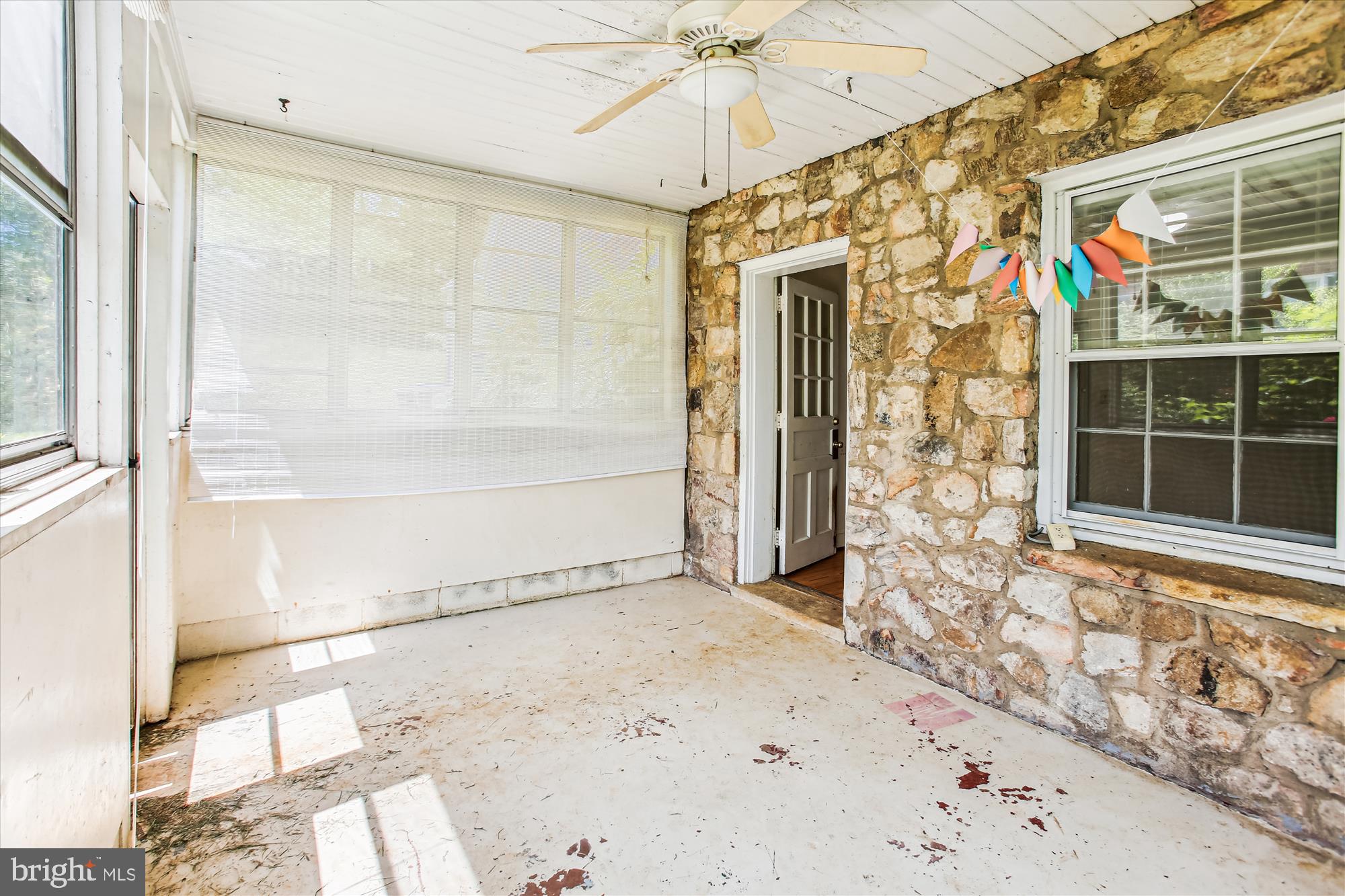 ACADEMY MANOR - Residential