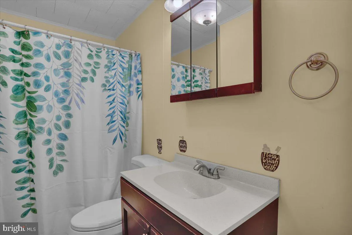 Hamburg, Pennsylvania 19526, United States, 3 Bedrooms Bedrooms, ,2 BathroomsBathrooms,Residential,Pending,115402